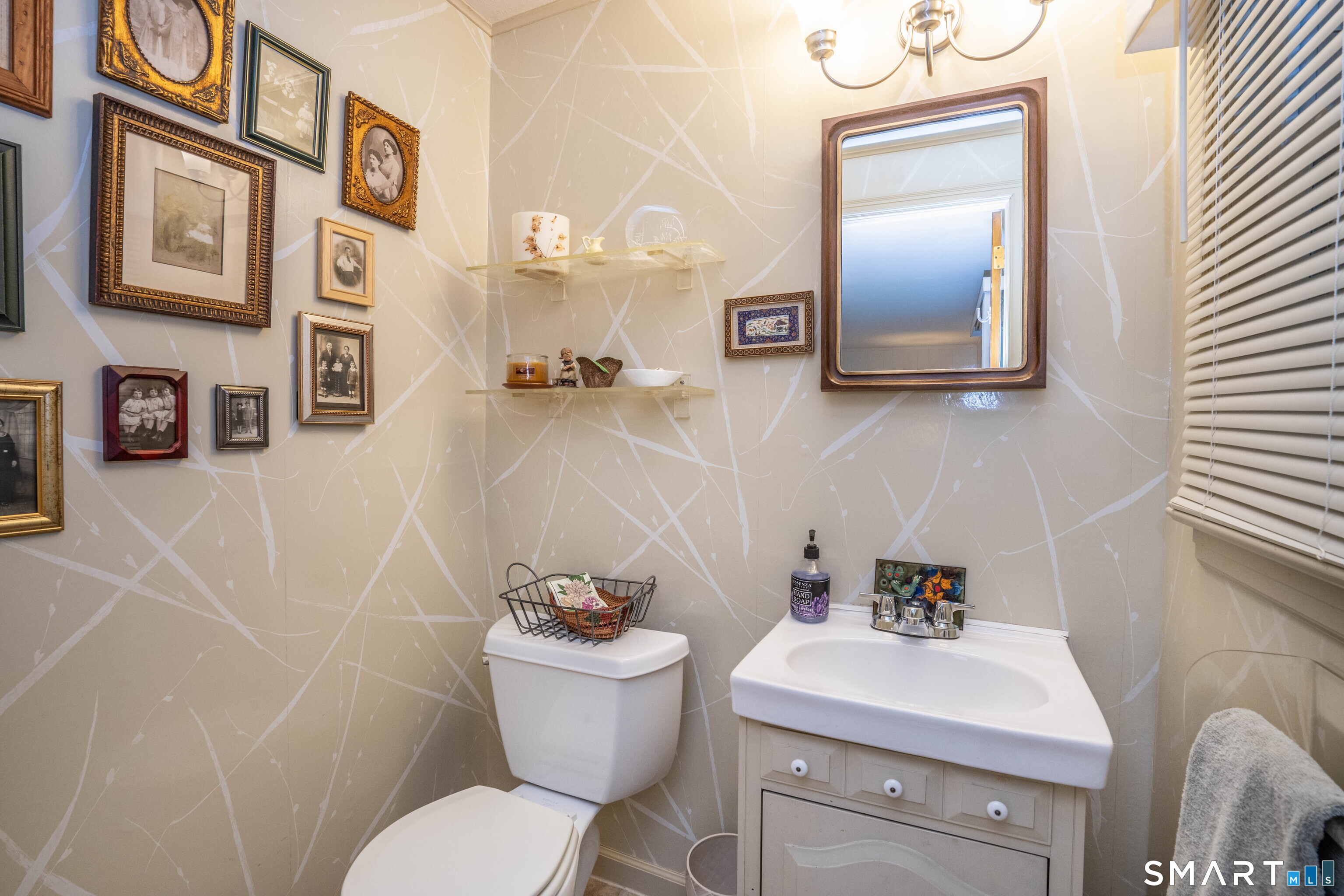 107 Northbrook Drive photo 31