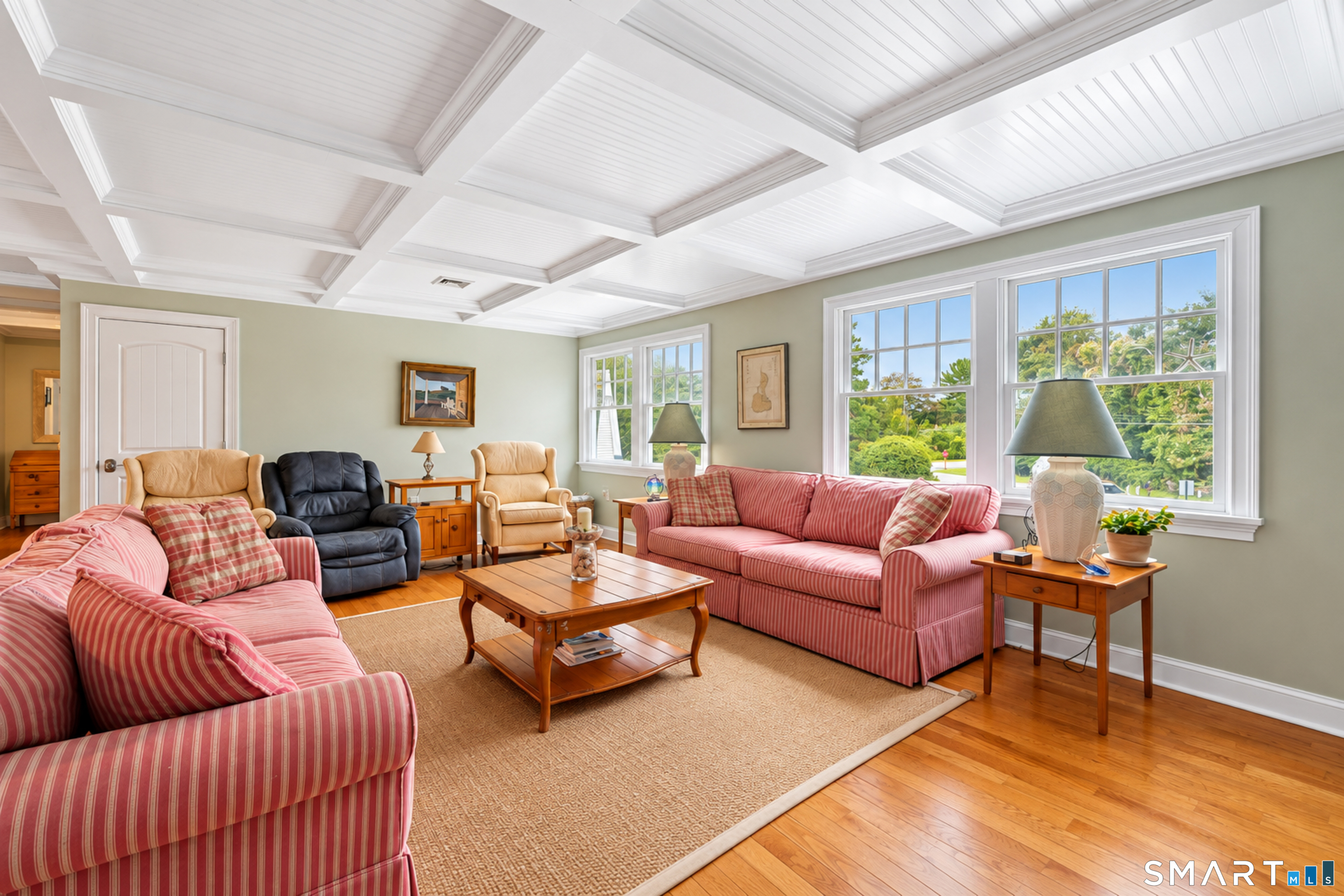 8 Montauk Avenue photo 15