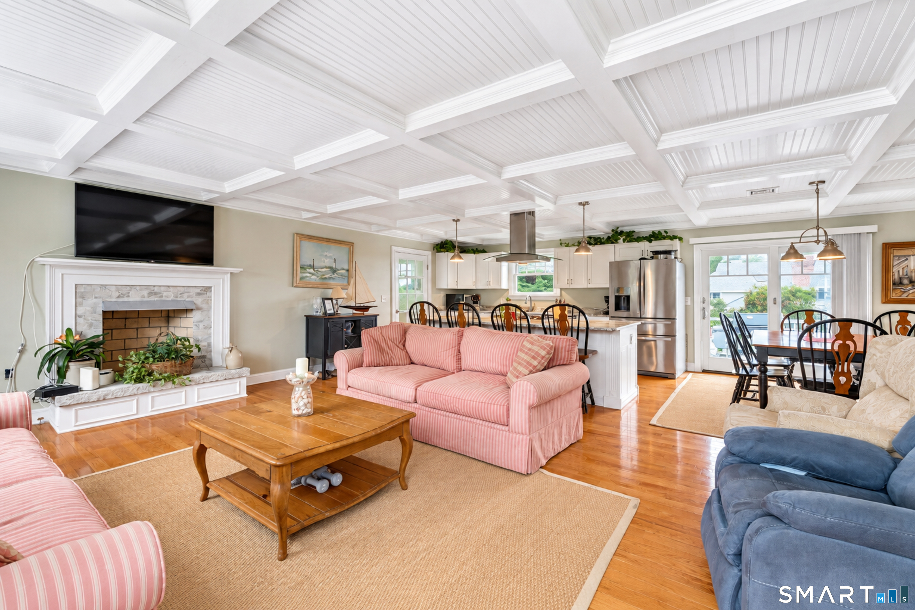 8 Montauk Avenue photo 16