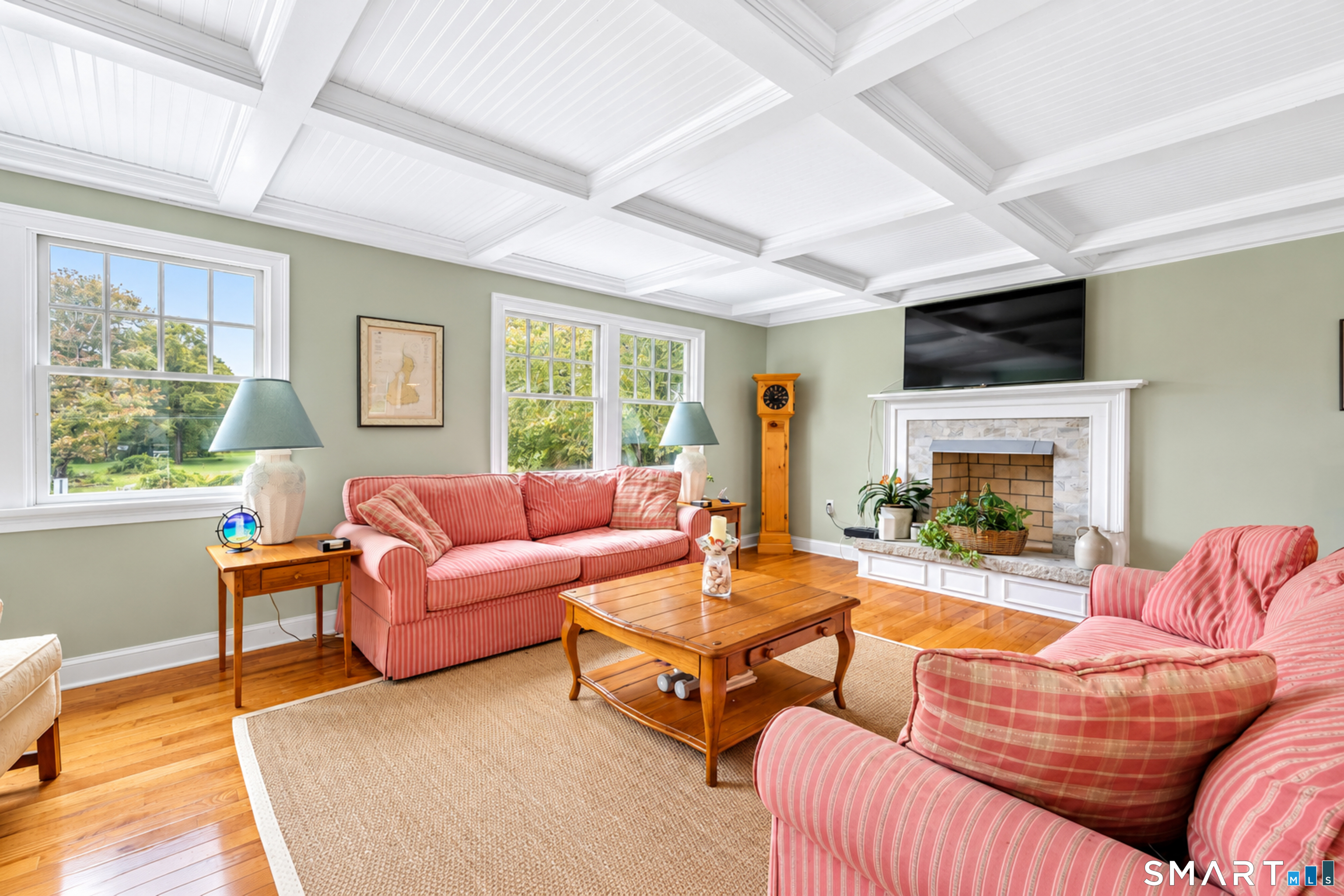 8 Montauk Avenue photo 17