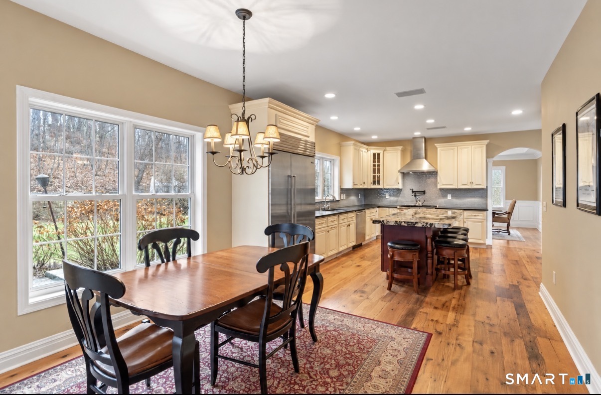 15 Wedgewood Court photo 16