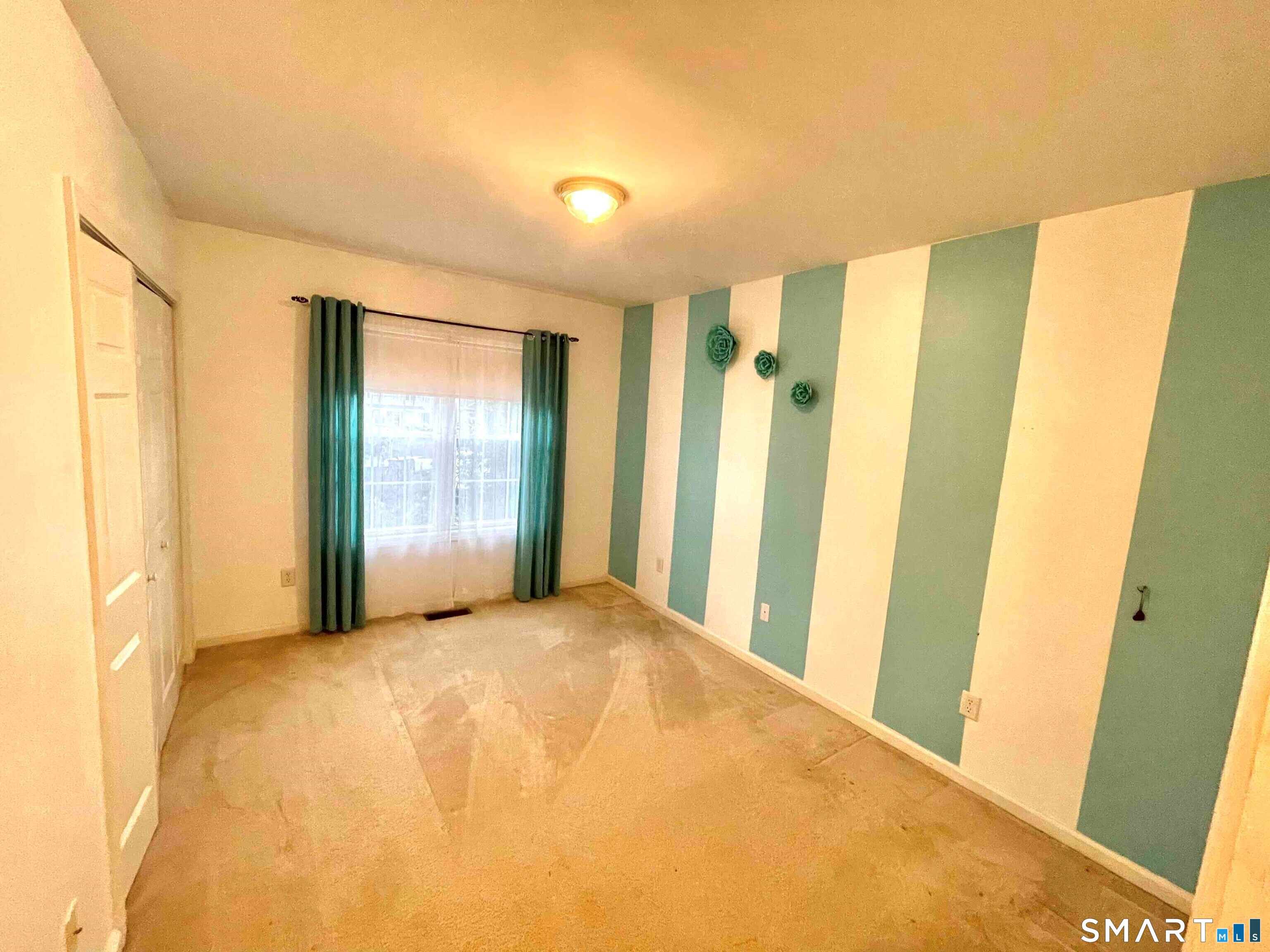 65 Olde Elm Close photo 12