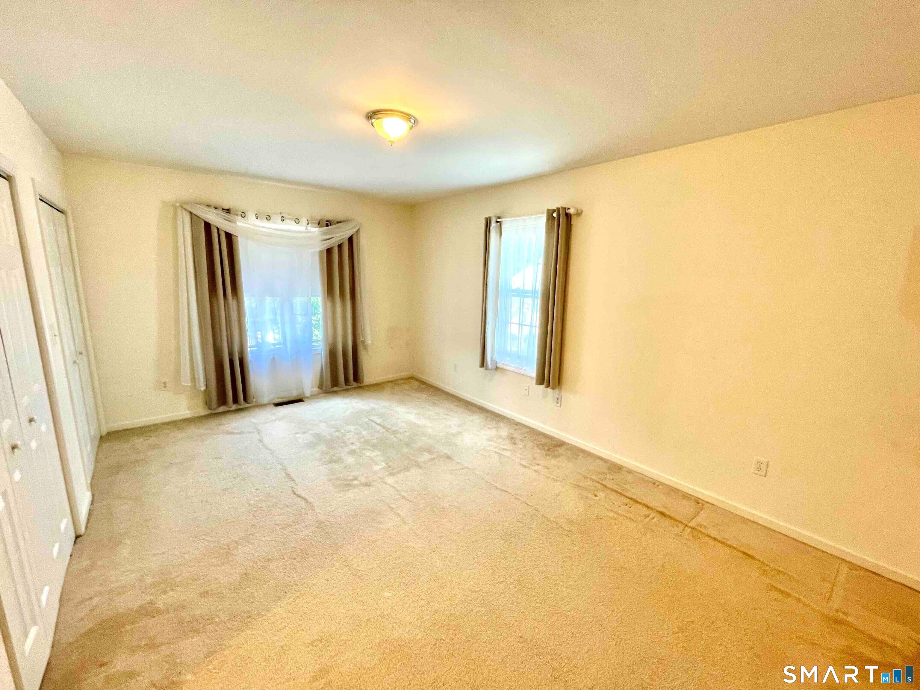 65 Olde Elm Close photo 7