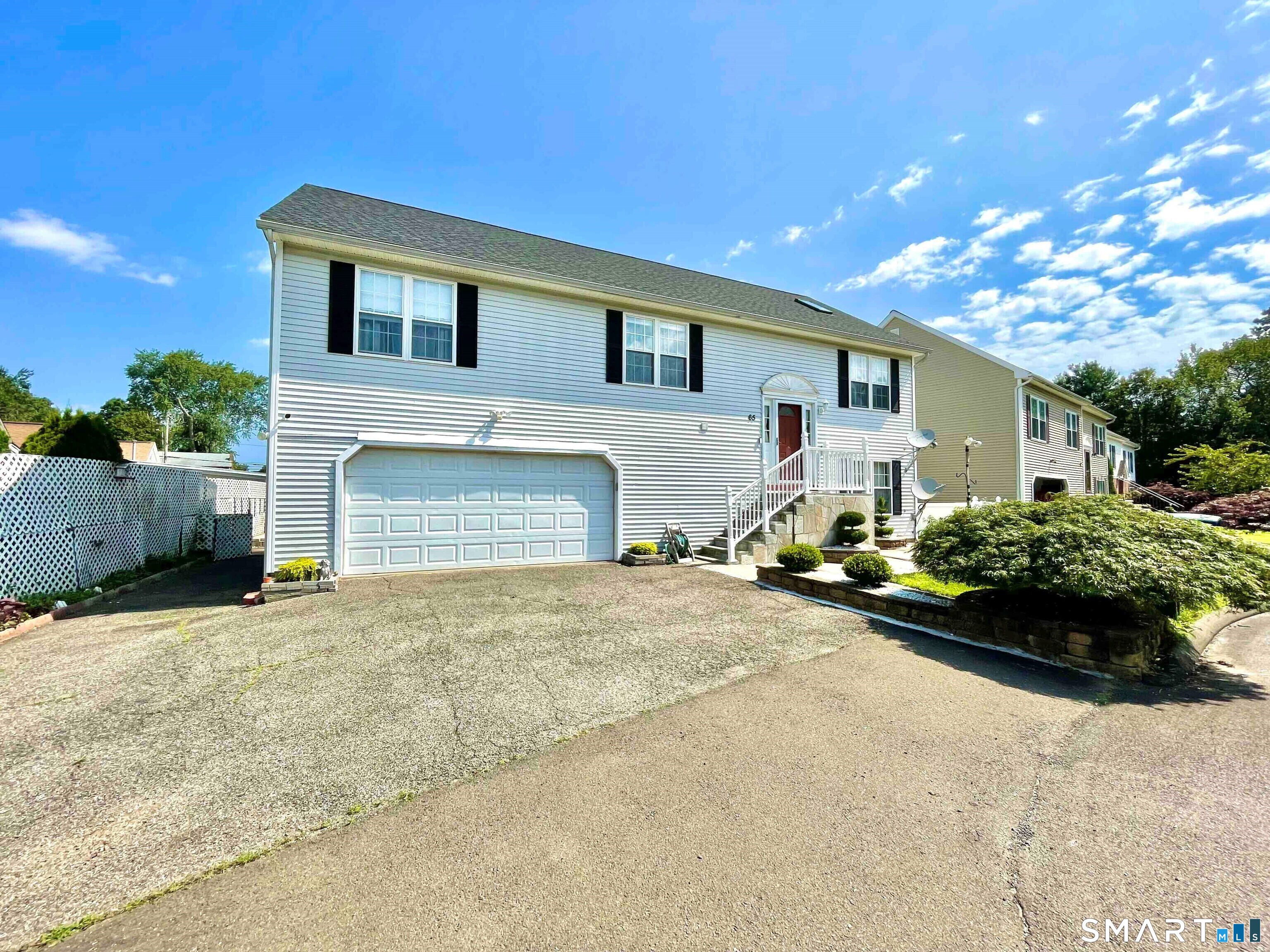 65 Olde Elm Close