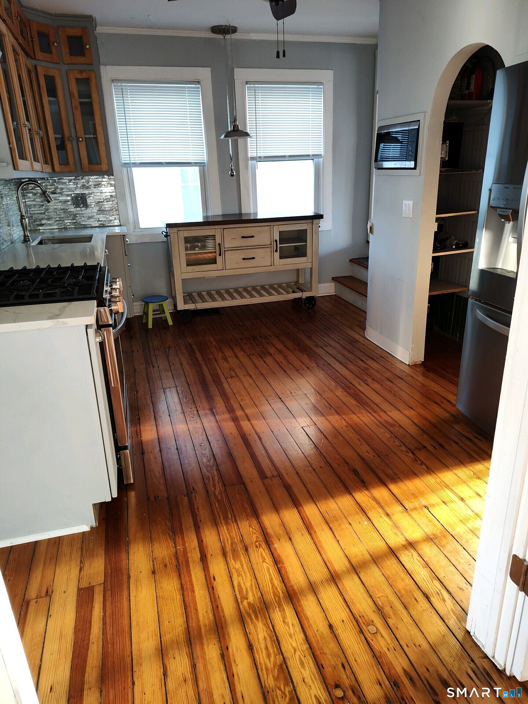 231 Second Avenue photo 8