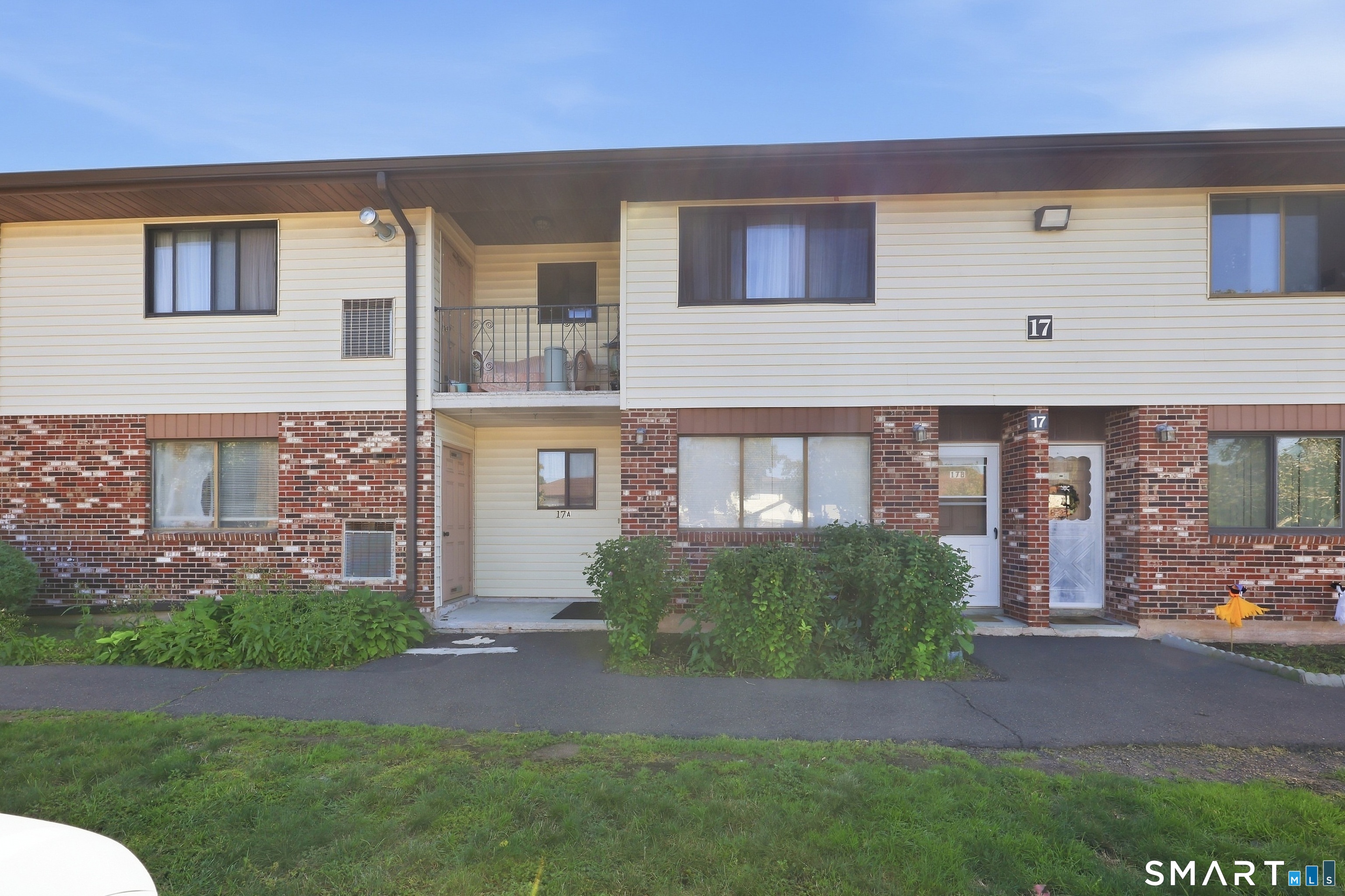 Photo 1 of Condo for sale at 55 Thompson St #17B, East Haven, CT 06513 | MLS# 24209465 | Listing updated on 2026-10-06