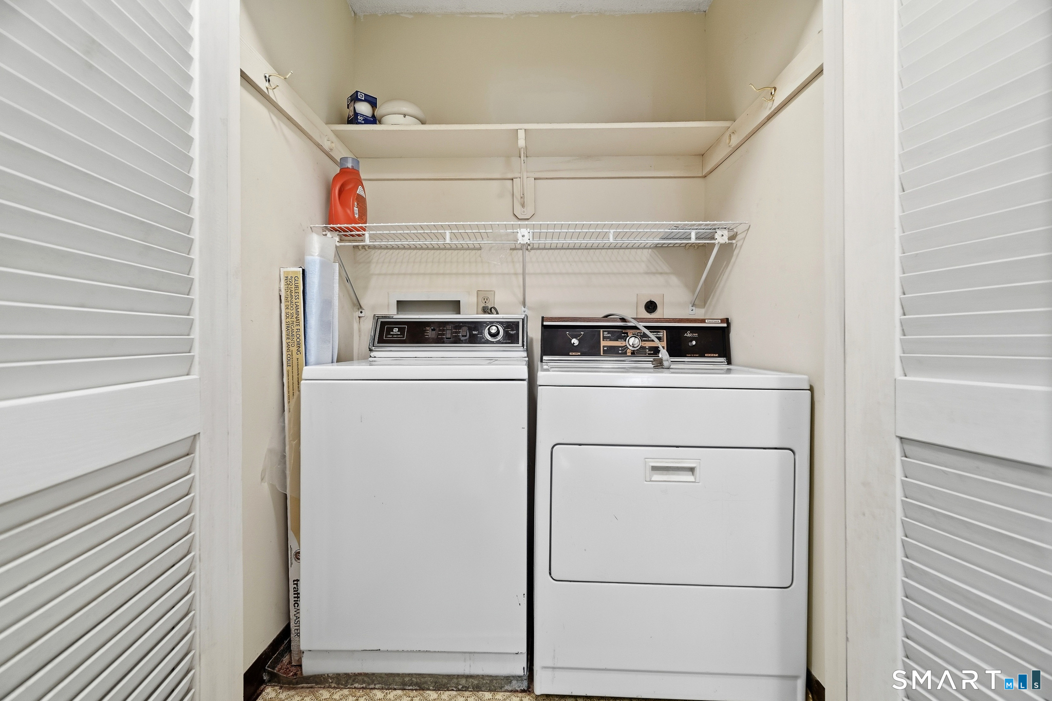 54 Rope Ferry Road, #A15, Jordan Village, Waterford, CT 06385