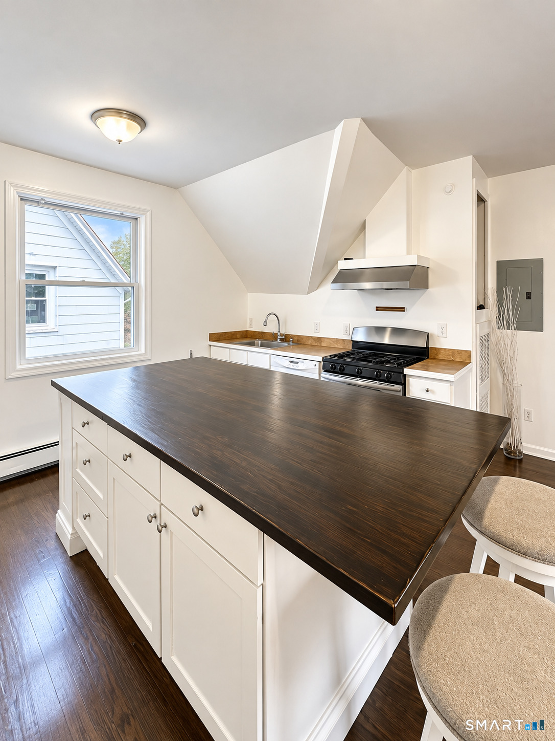145 Lenox Avenue Unit #3 photo 2