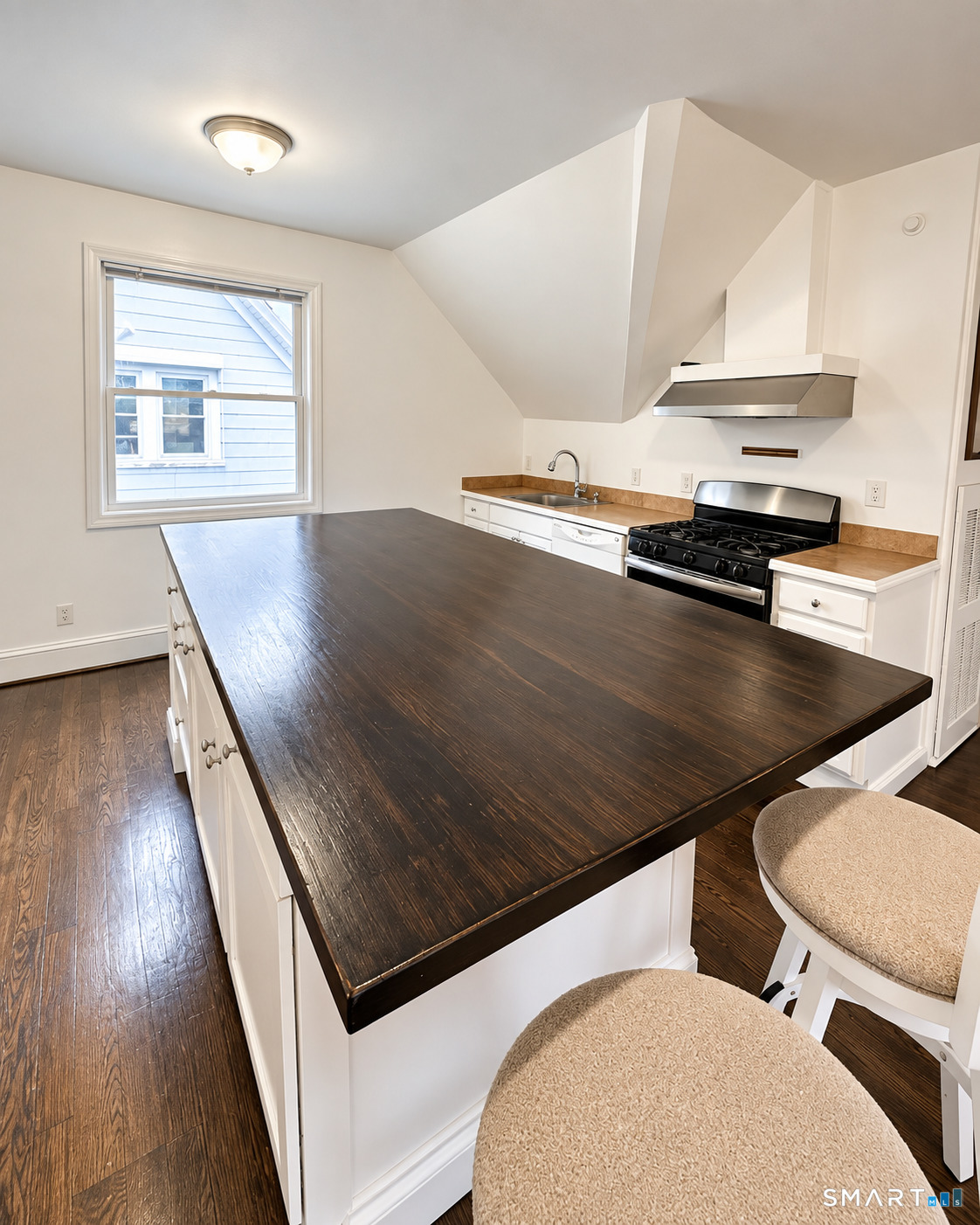 145 Lenox Avenue Unit #3 photo 3