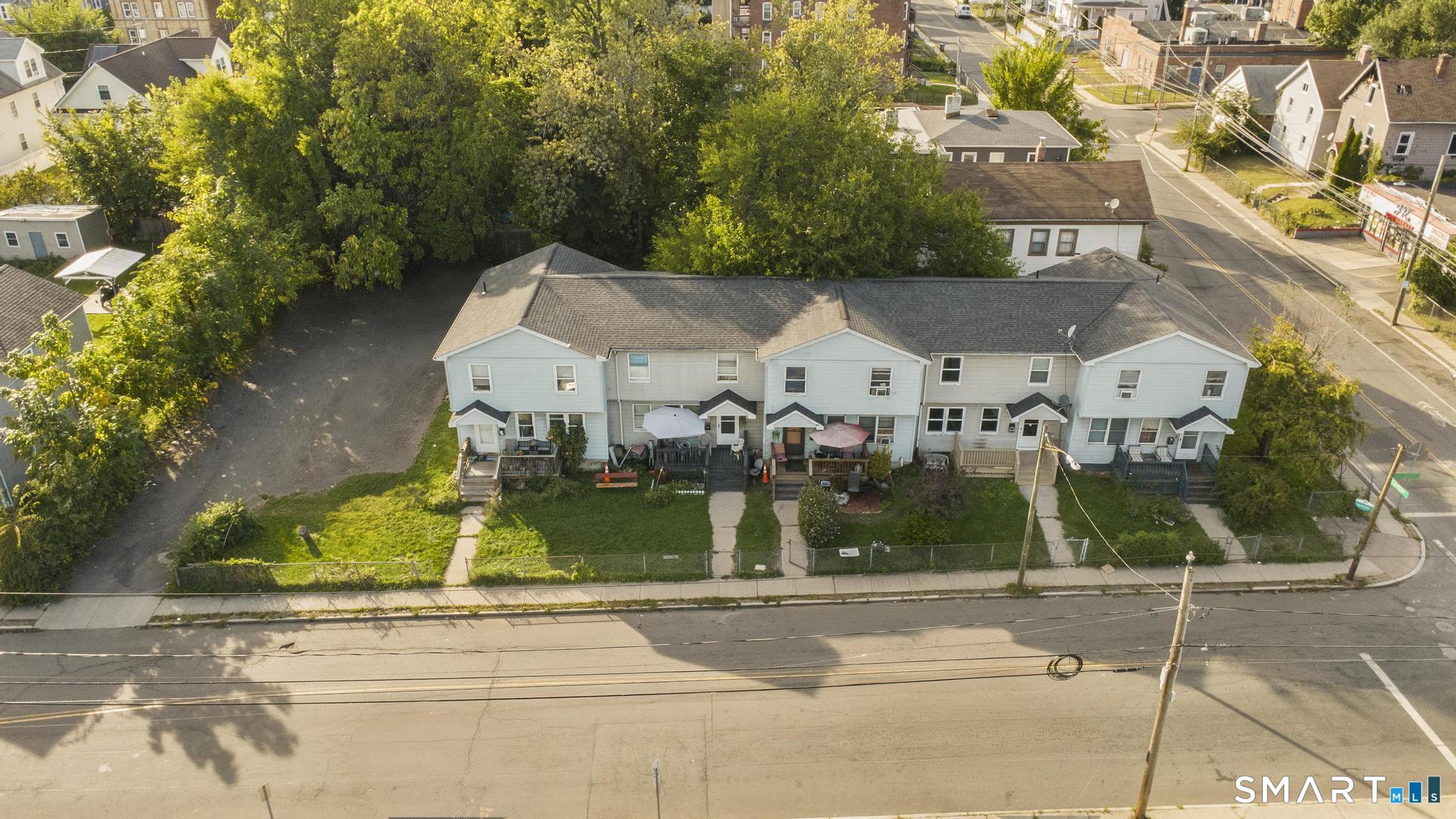 571 Garden Street photo 8