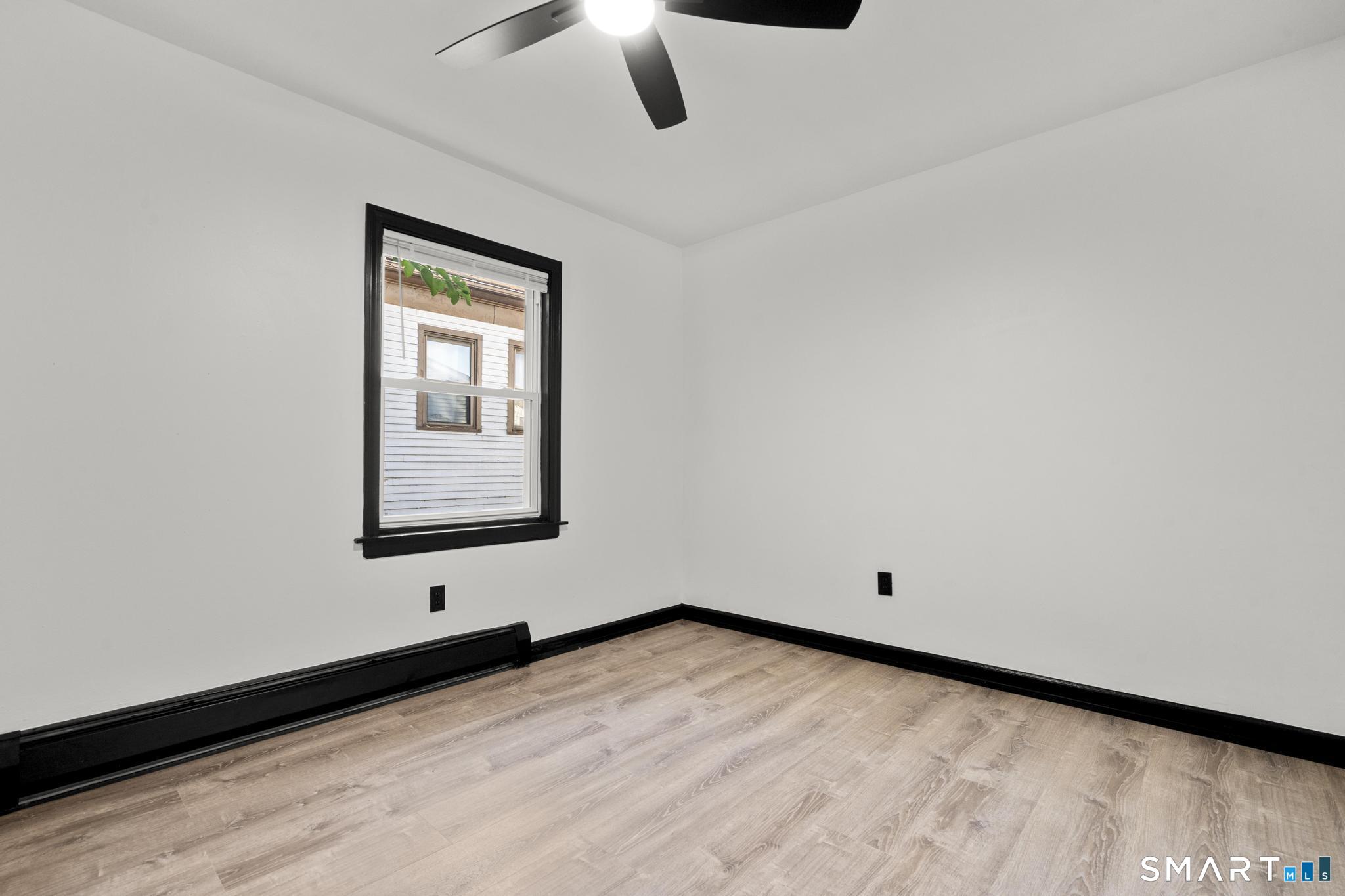 571 Garden Street photo 21