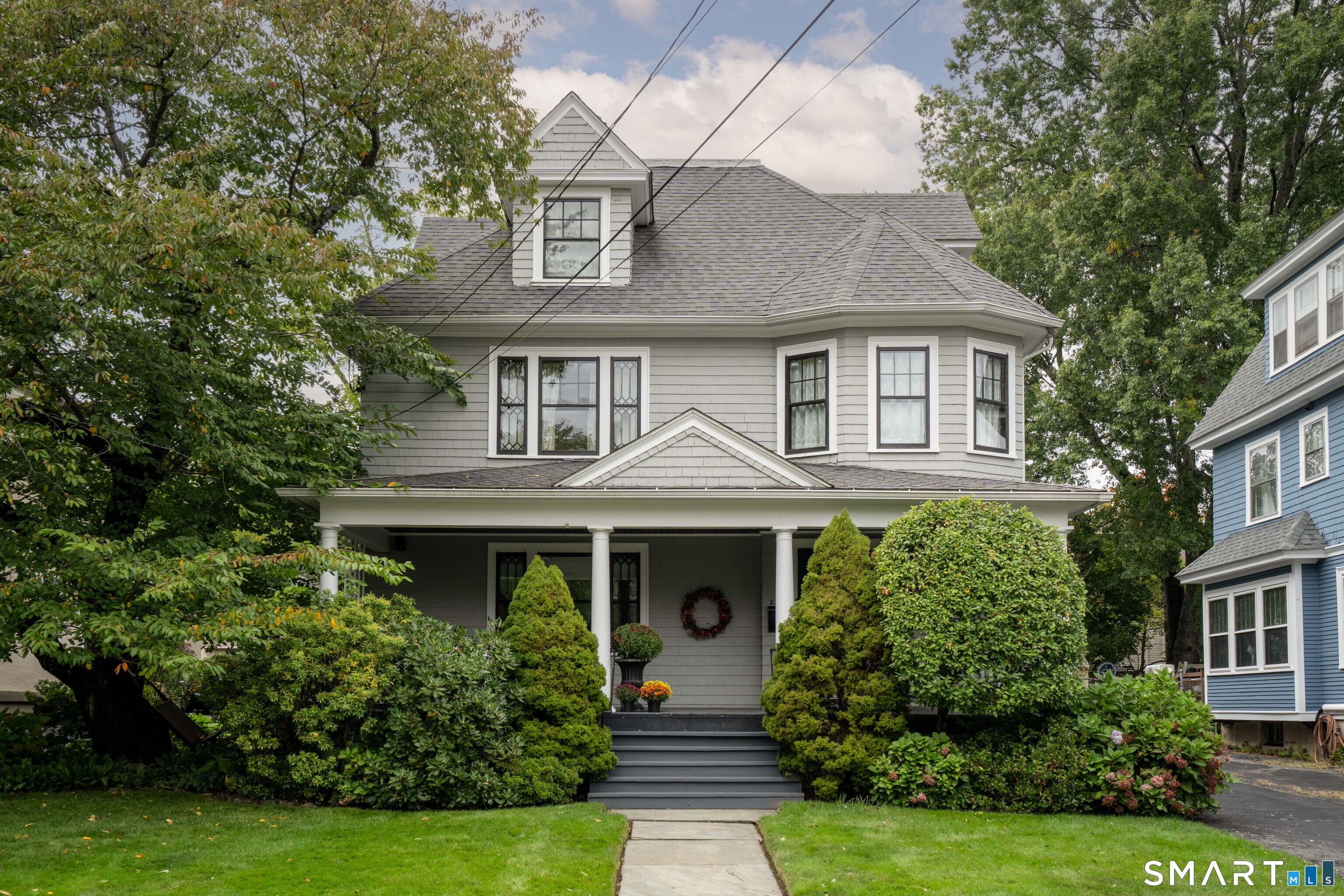 Photo 1 of Single family home for sale at 233 Oxford St, Hartford, CT 06105 | MLS# 24209606 | Listing updated on 2026-10-05