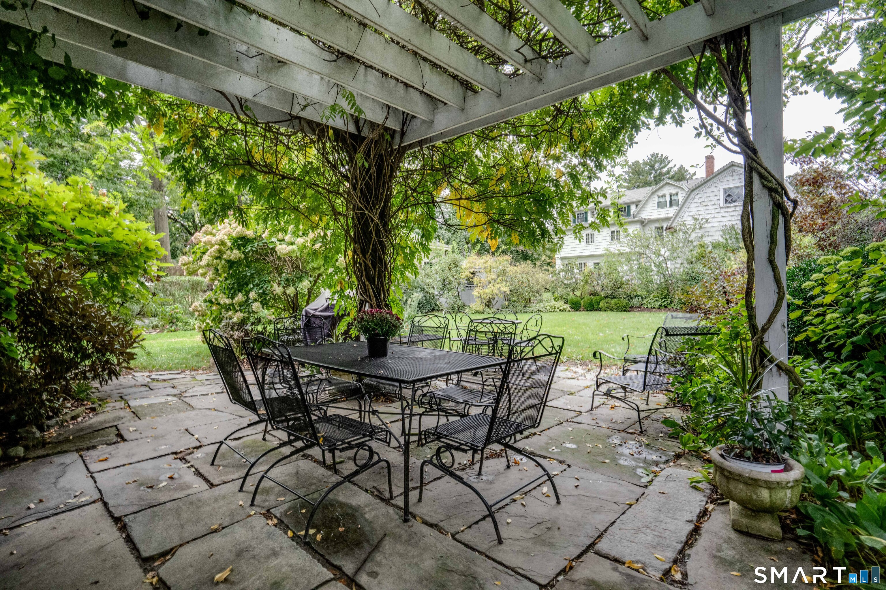 233 Oxford Street, West End, Hartford, CT 06105
