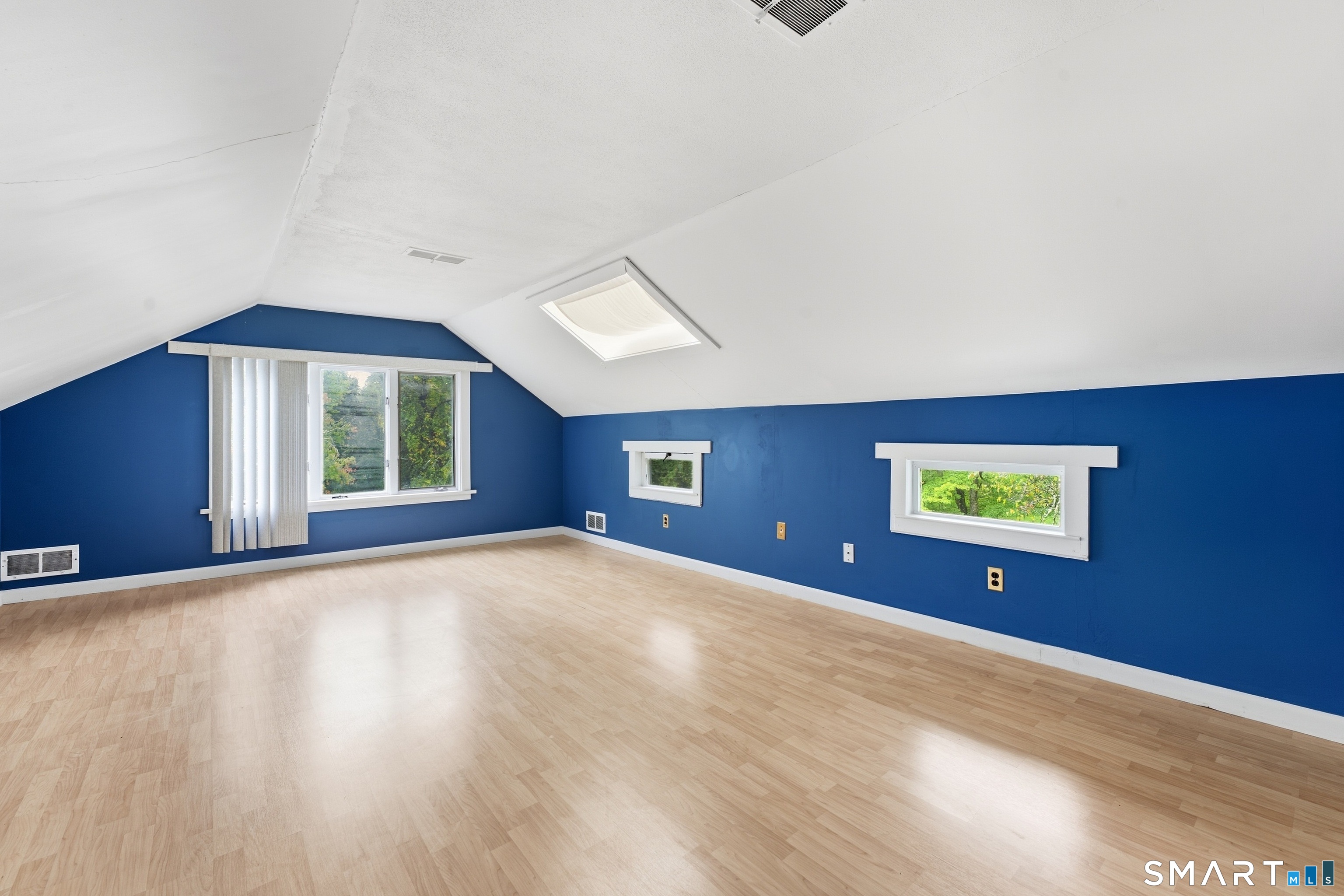 1823 Mountain Road photo 22