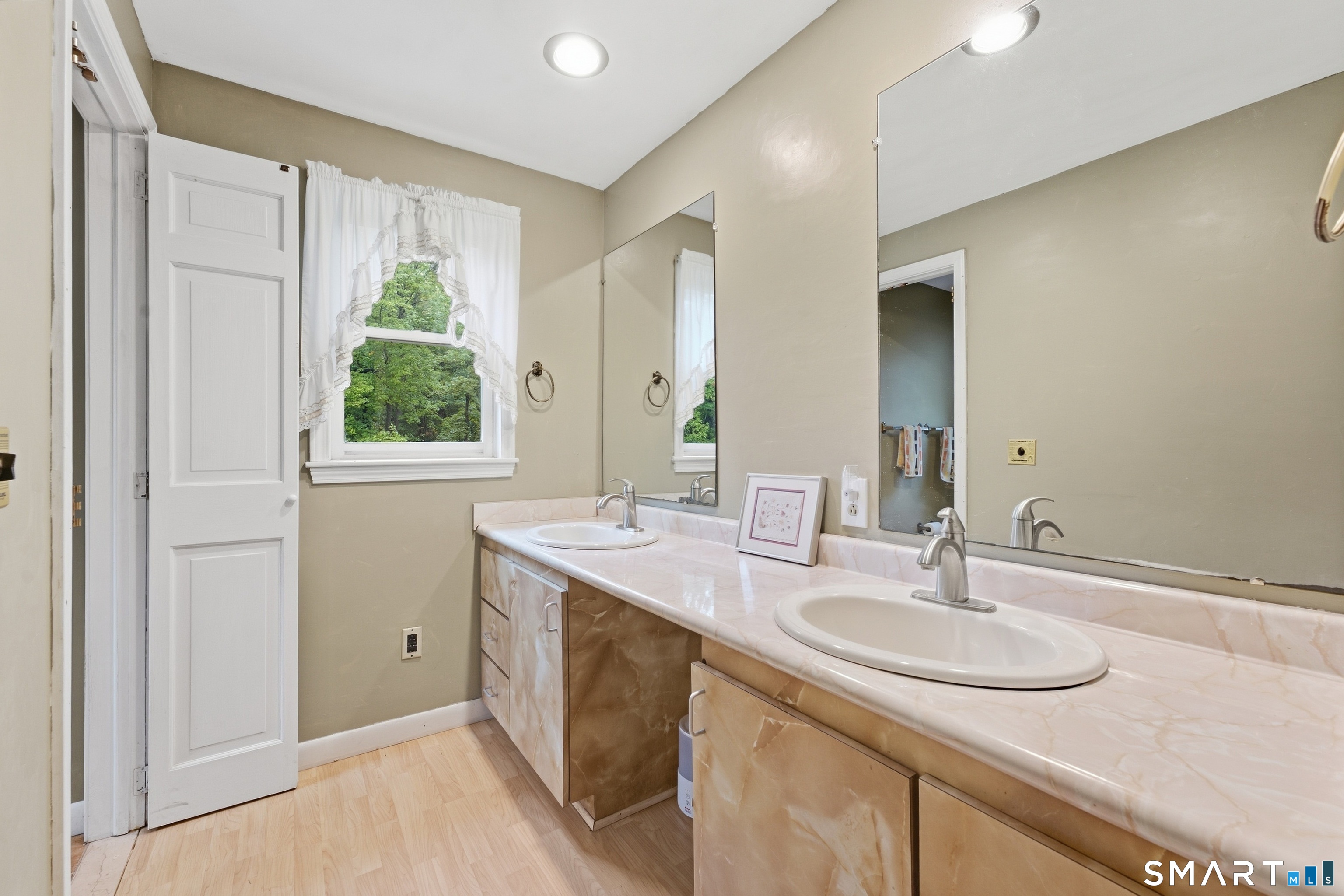 1823 Mountain Road photo 27