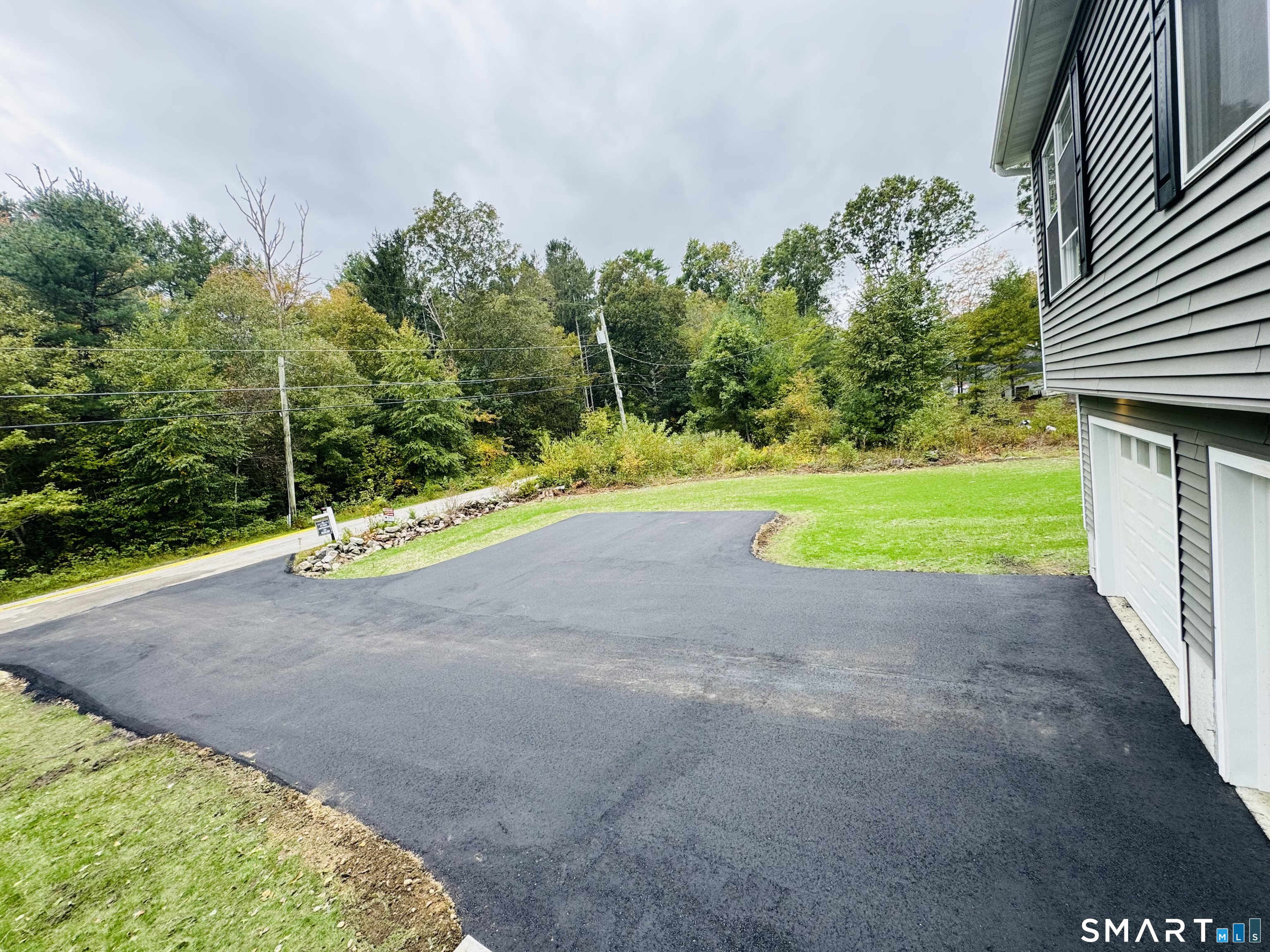 874 Brook Road photo 4