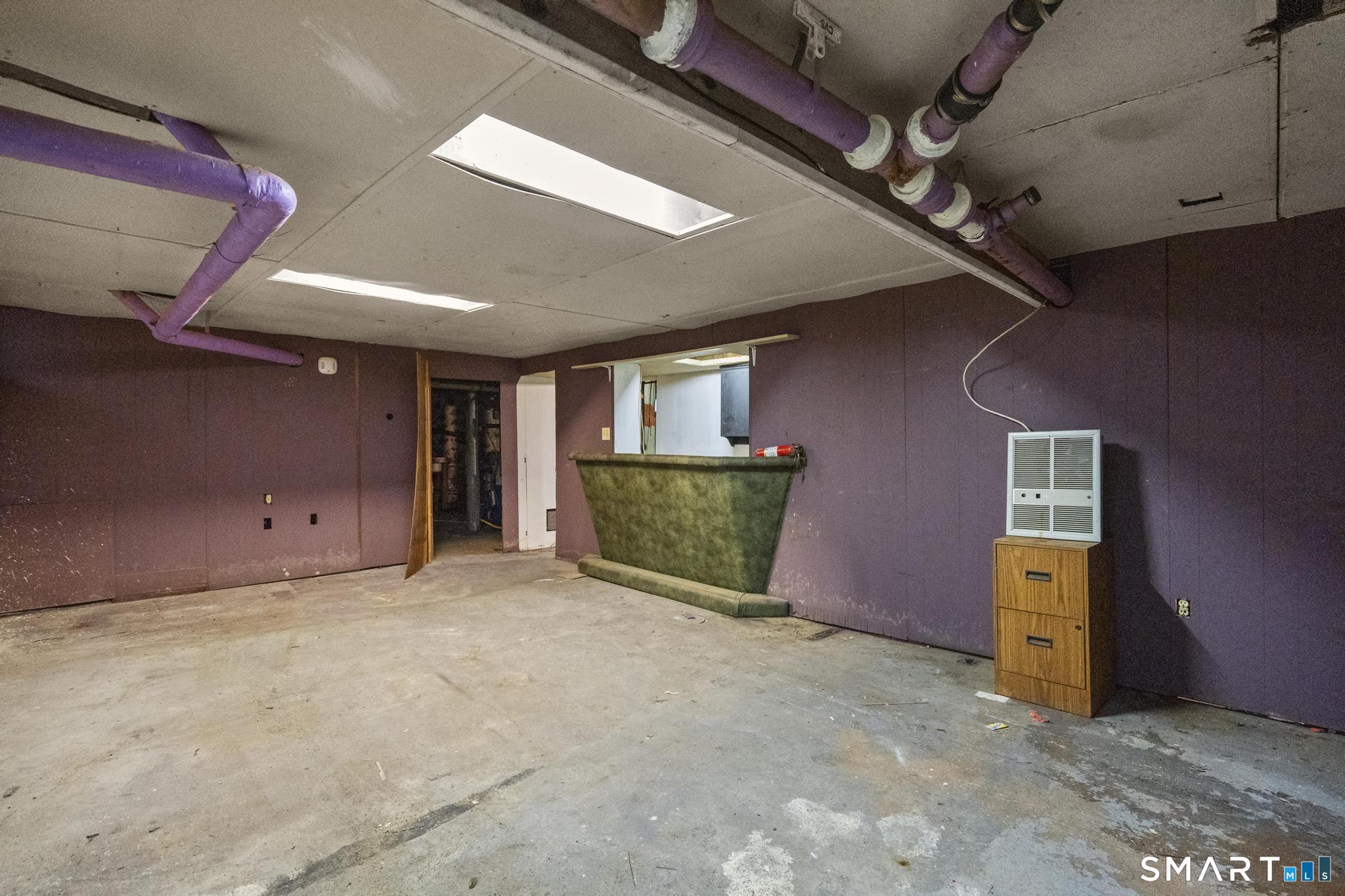 763 Baldwin Street photo 37