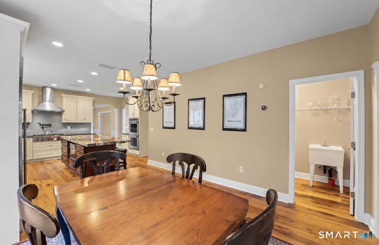 15 Wedgewood Court photo 17