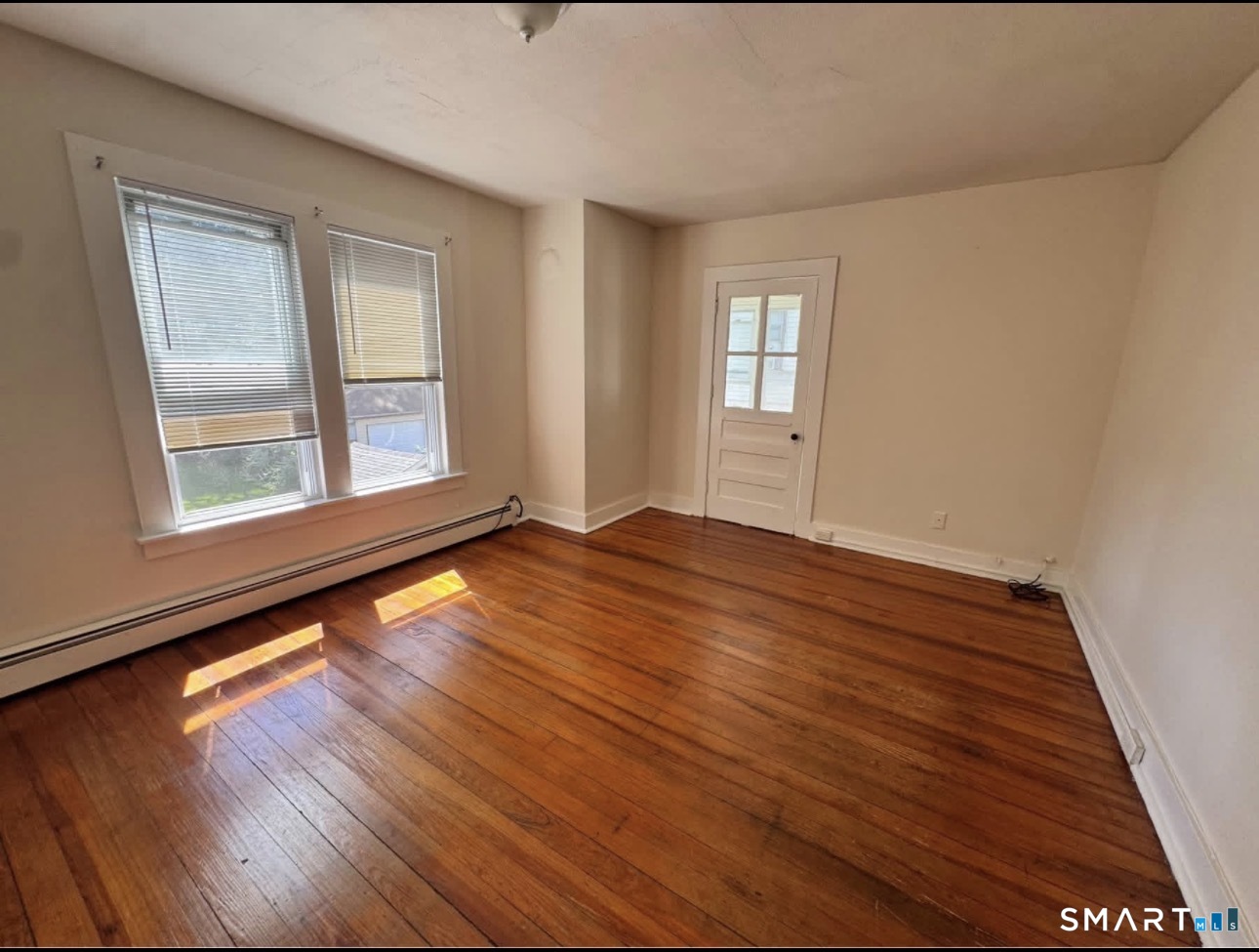57 Rhodes Street photo 2