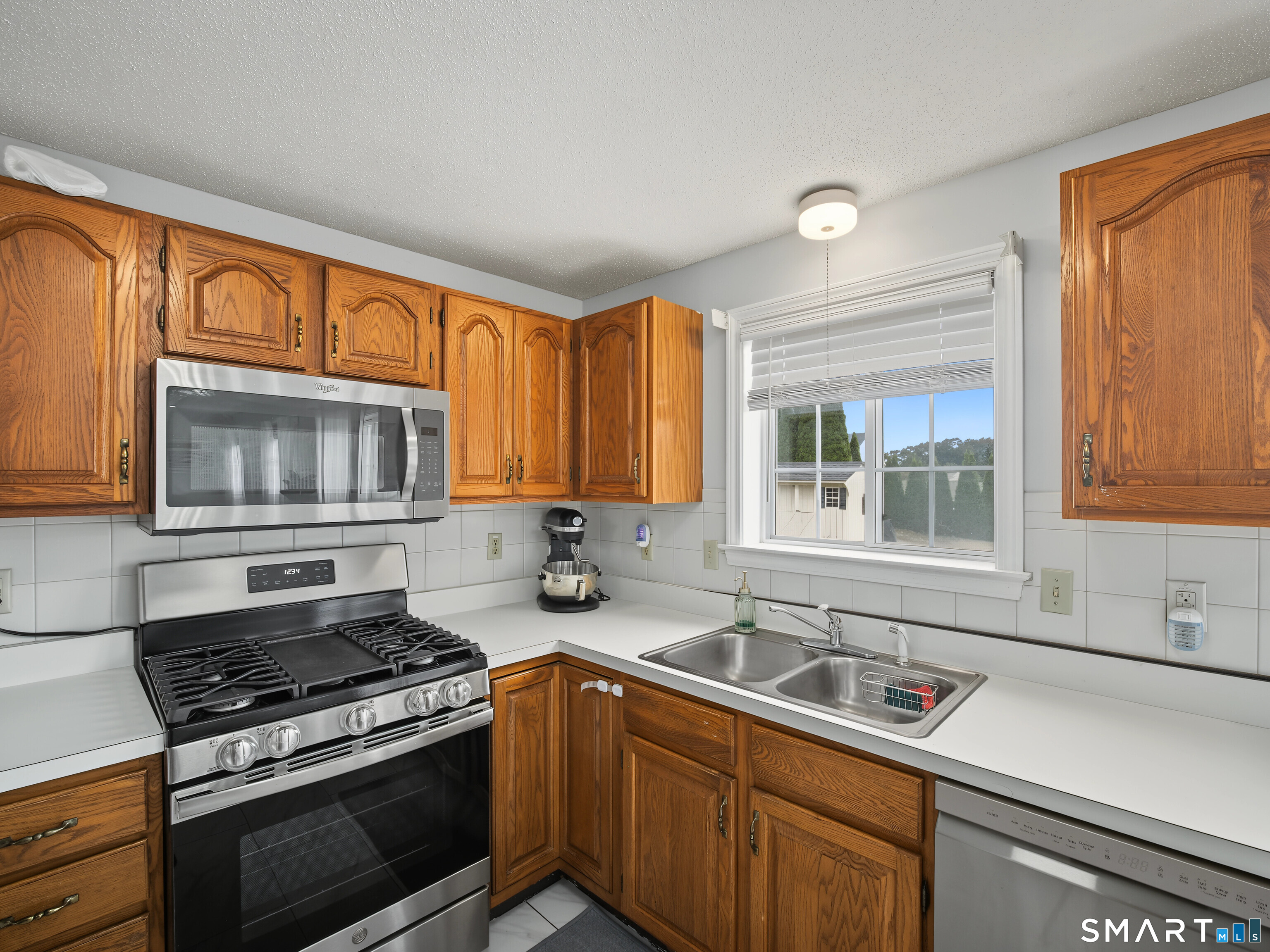 46 Bentley Drive photo 22