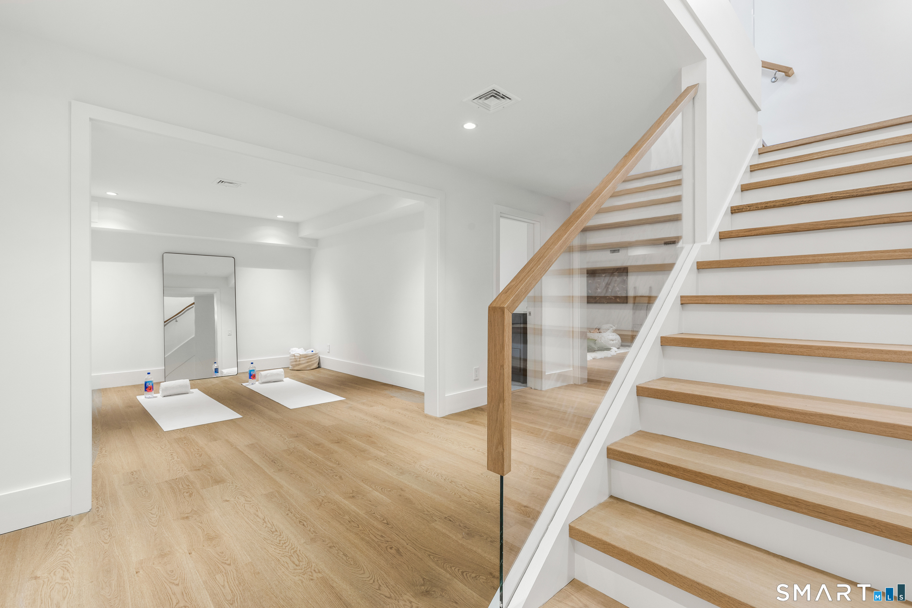 24 Oak Grove Place photo 33