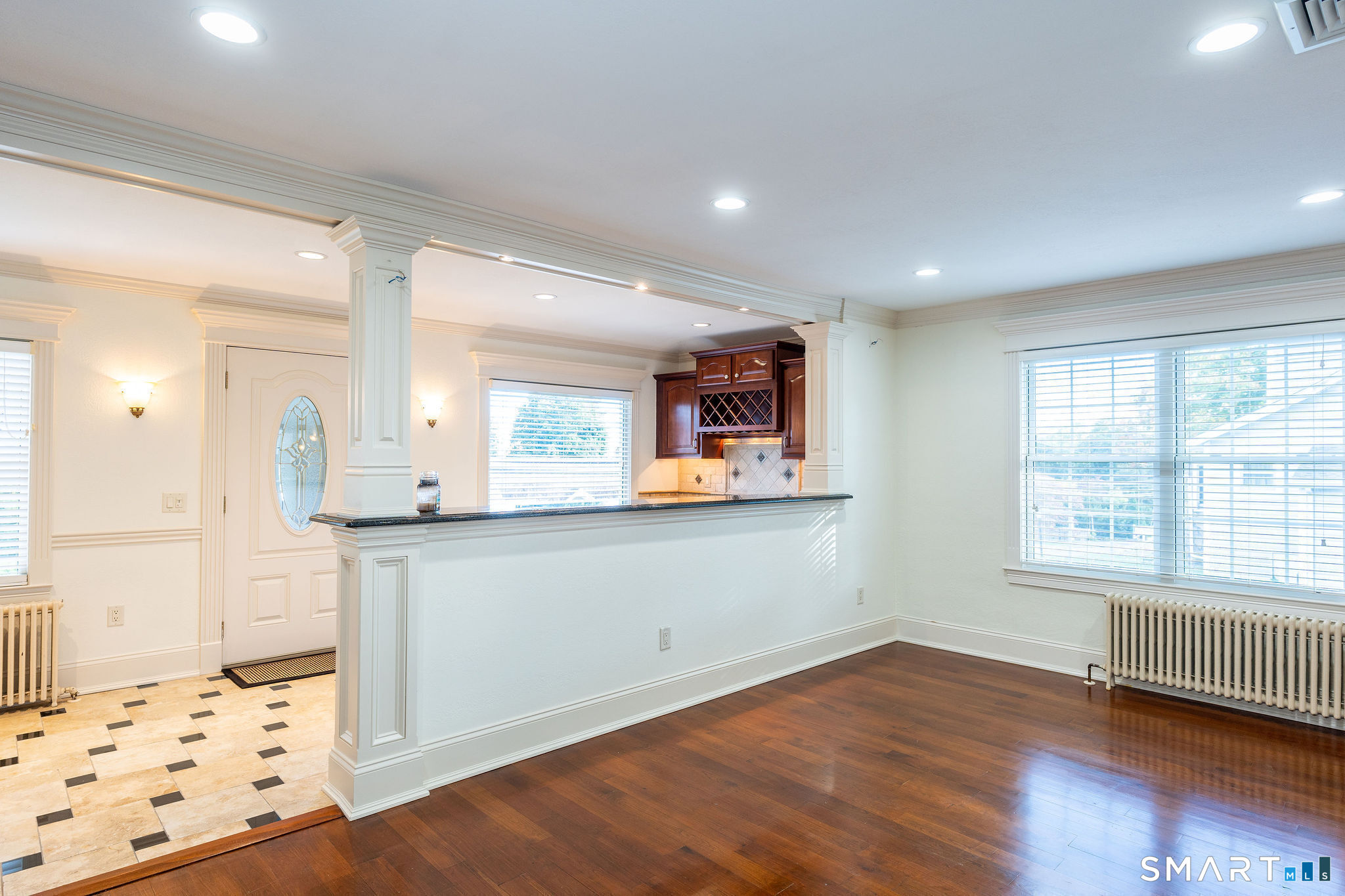 231 Buckingham Street photo 15