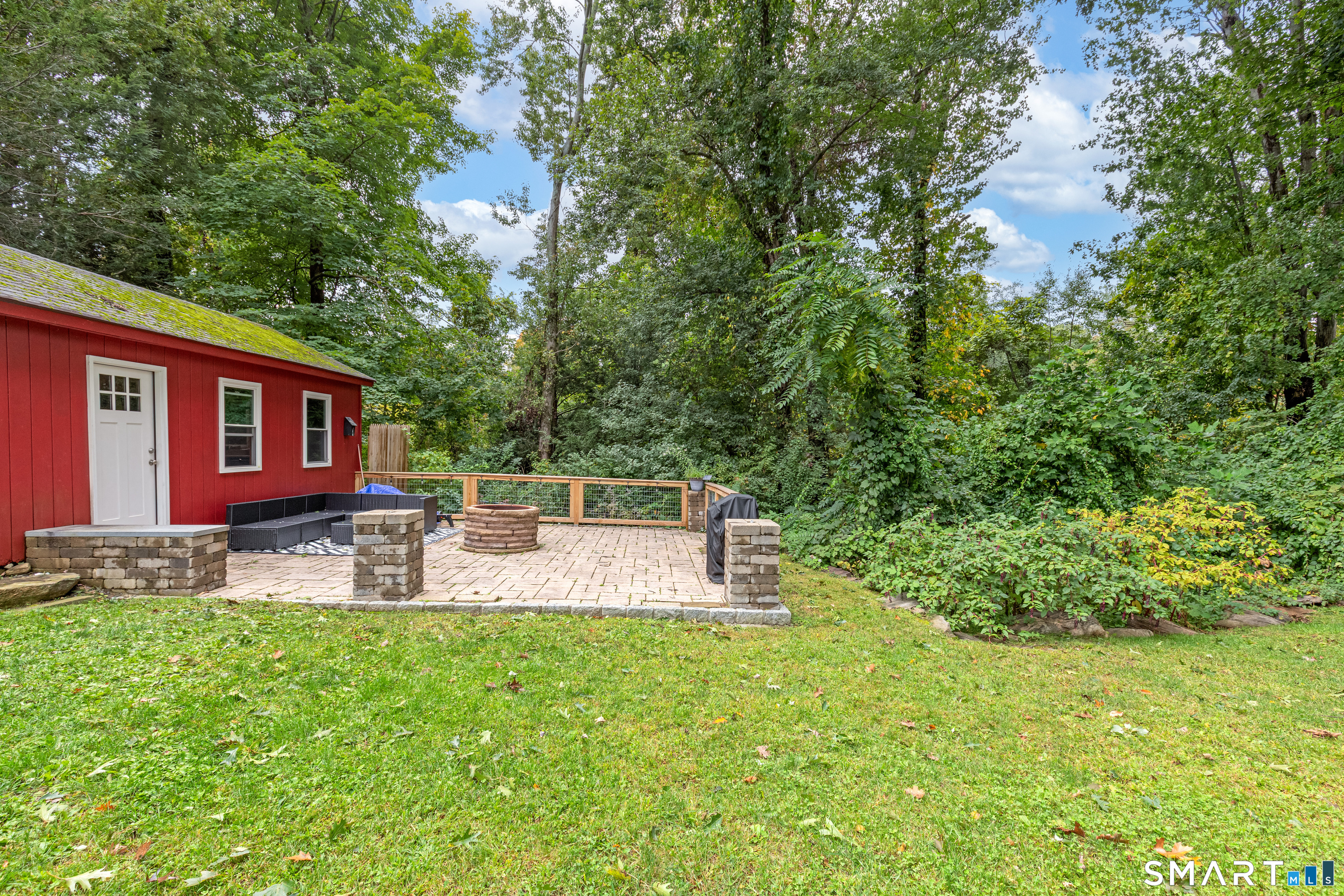 6 Indian Avenue photo 23