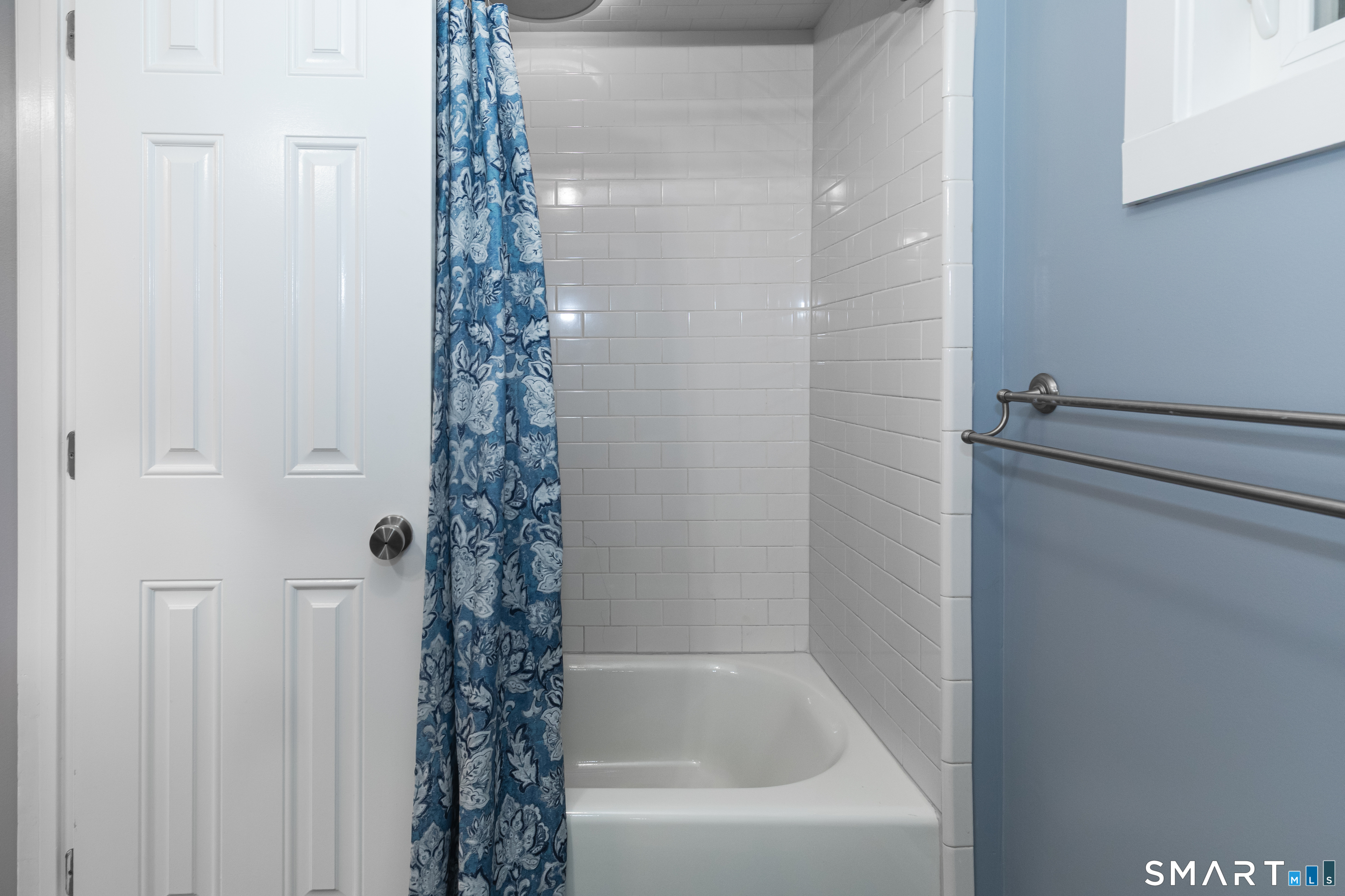 6 Indian Avenue photo 13