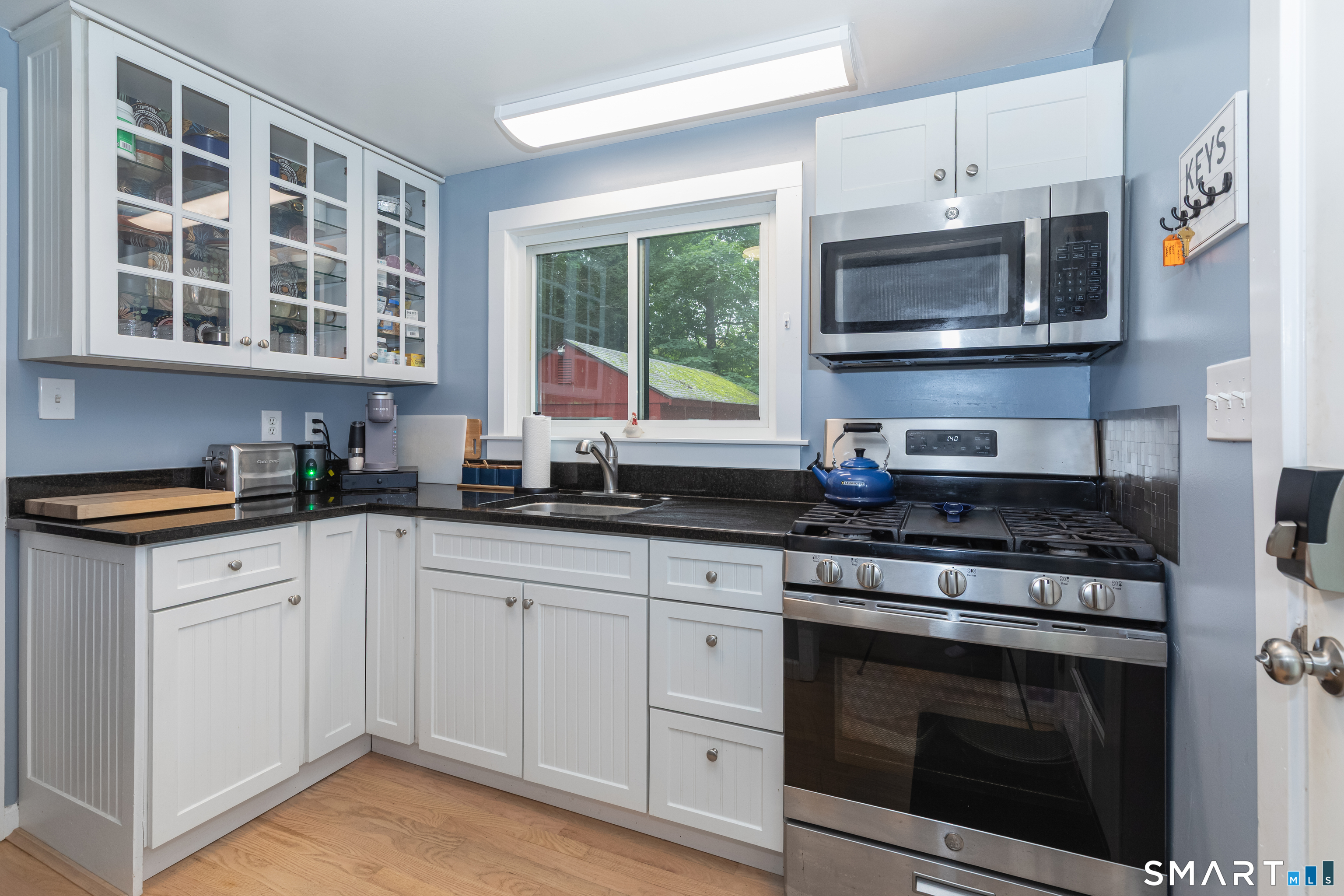 6 Indian Avenue photo 11
