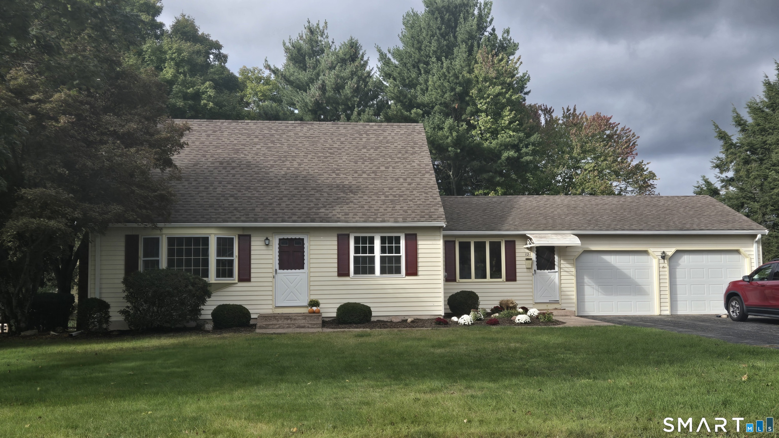 121 Carriage Drive