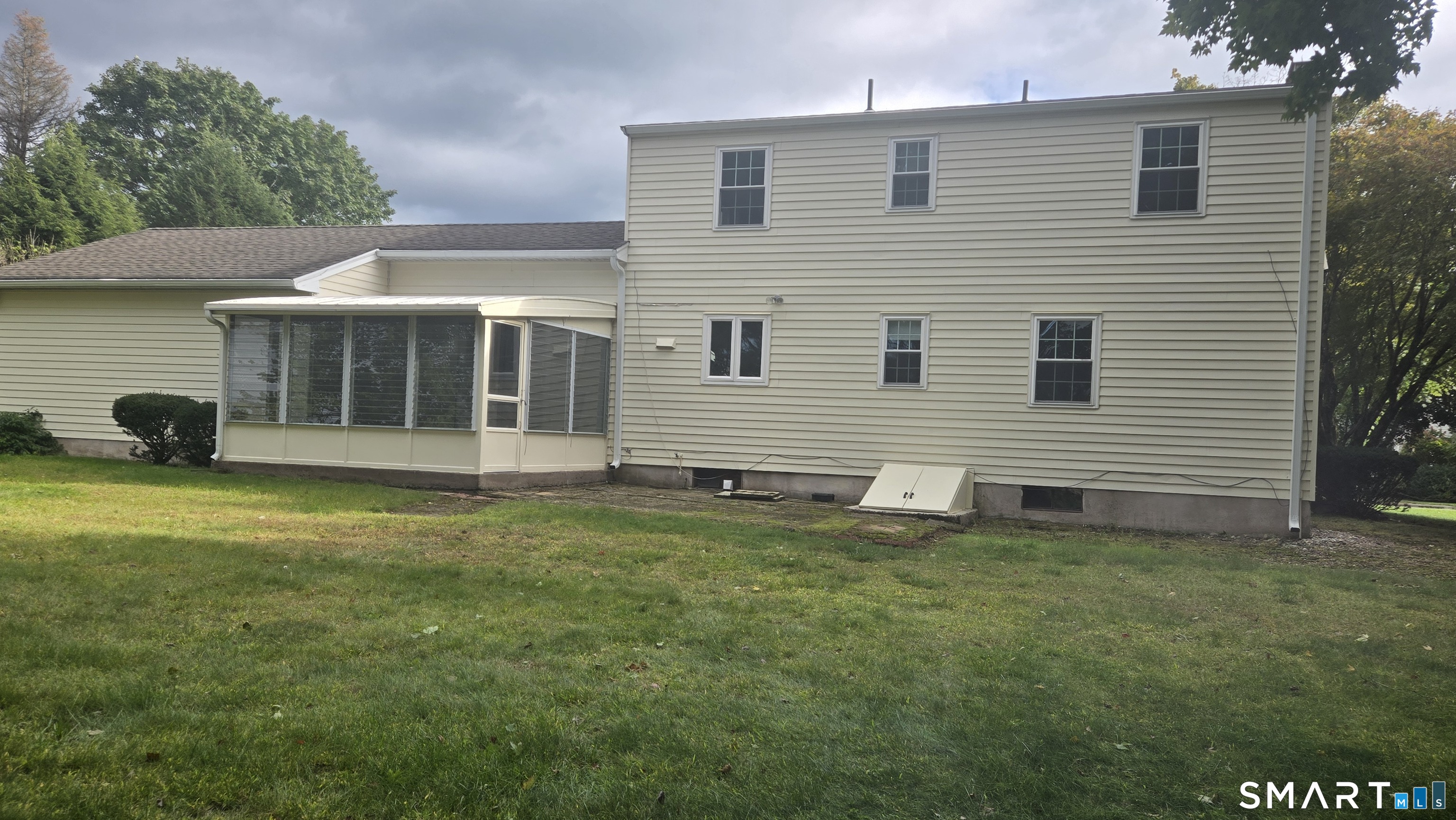 121 Carriage Drive