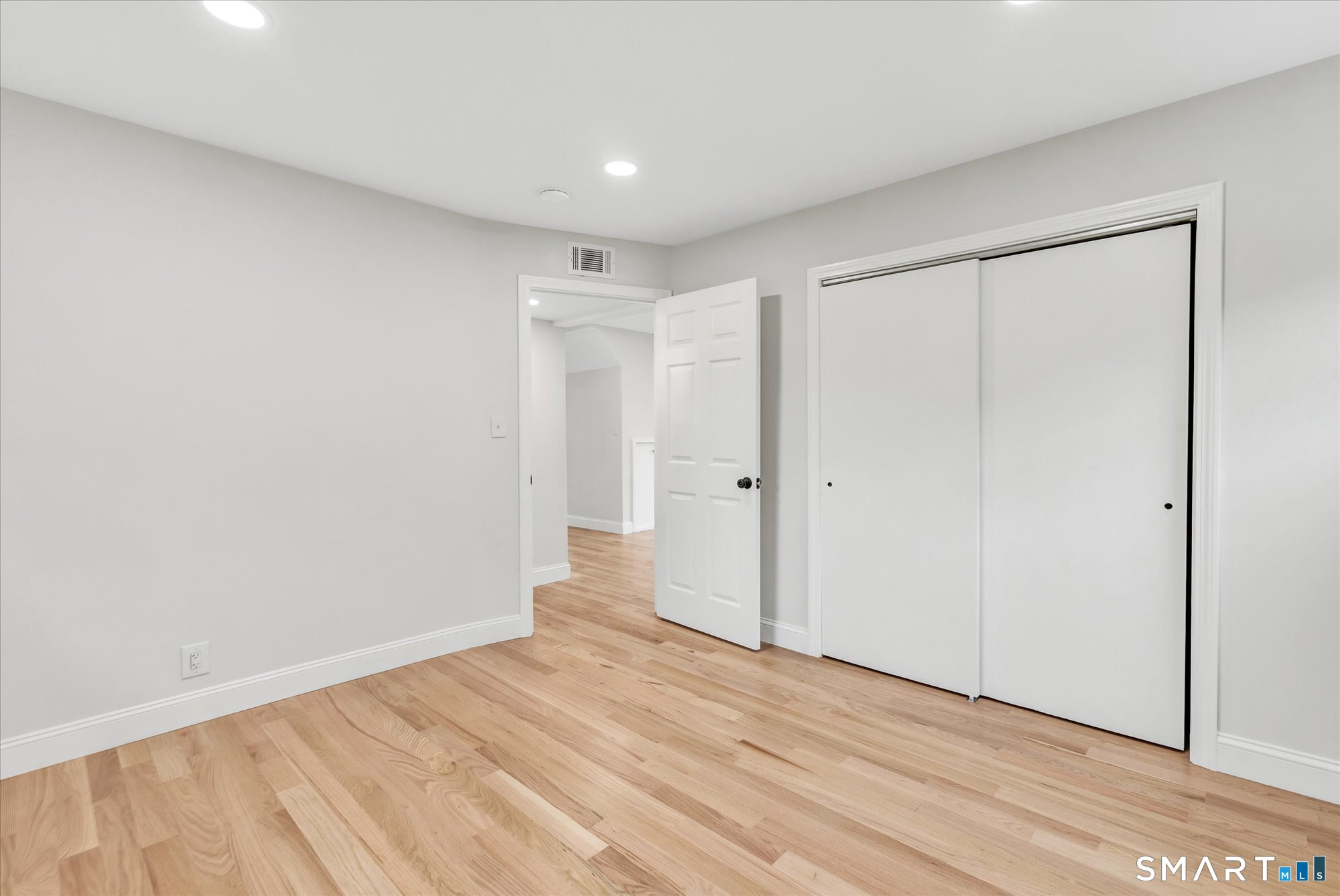 29 Meetinghouse Lane photo 21