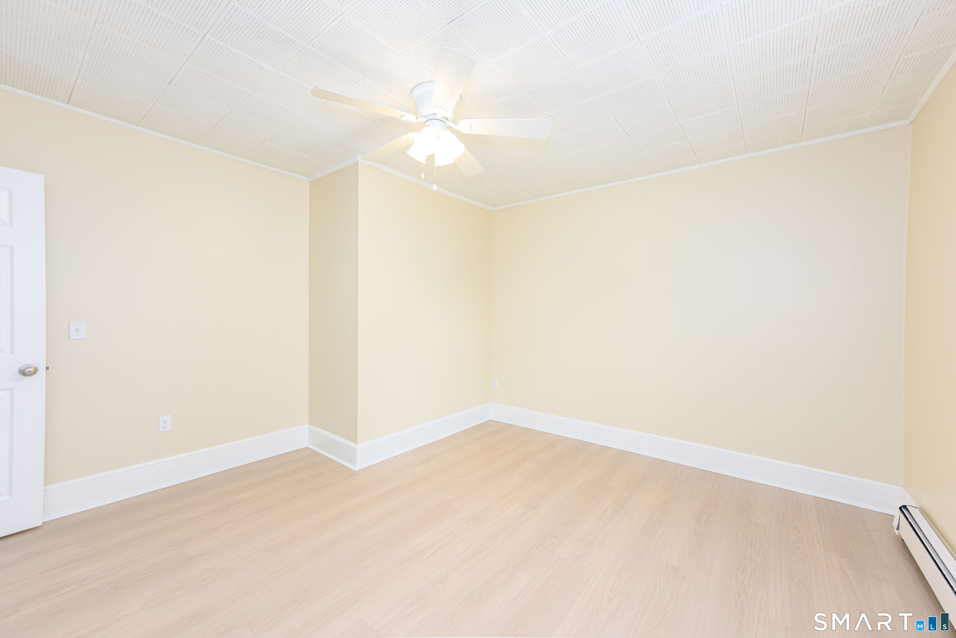 61 Elm Street photo 8