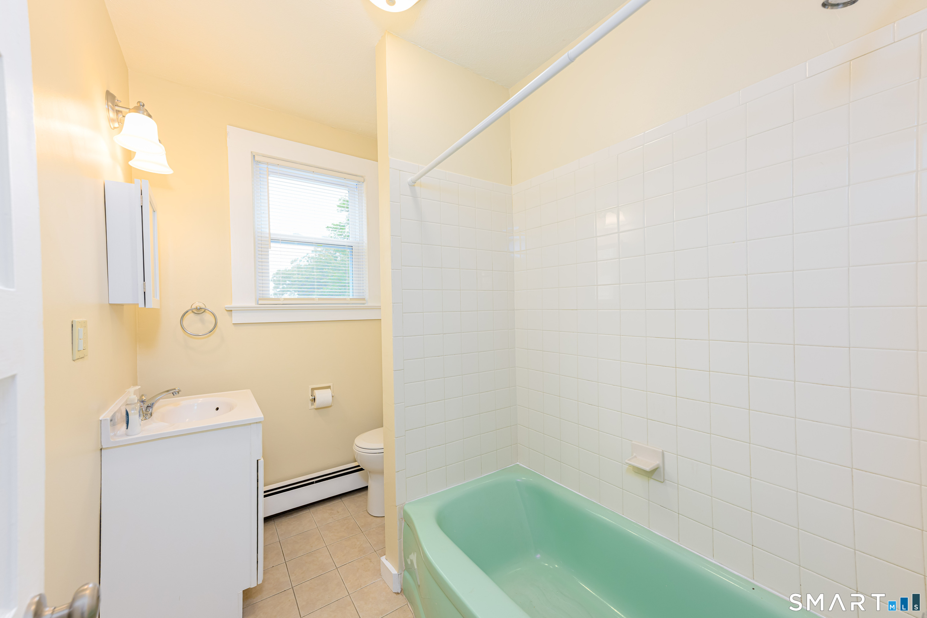 61 Elm Street photo 16