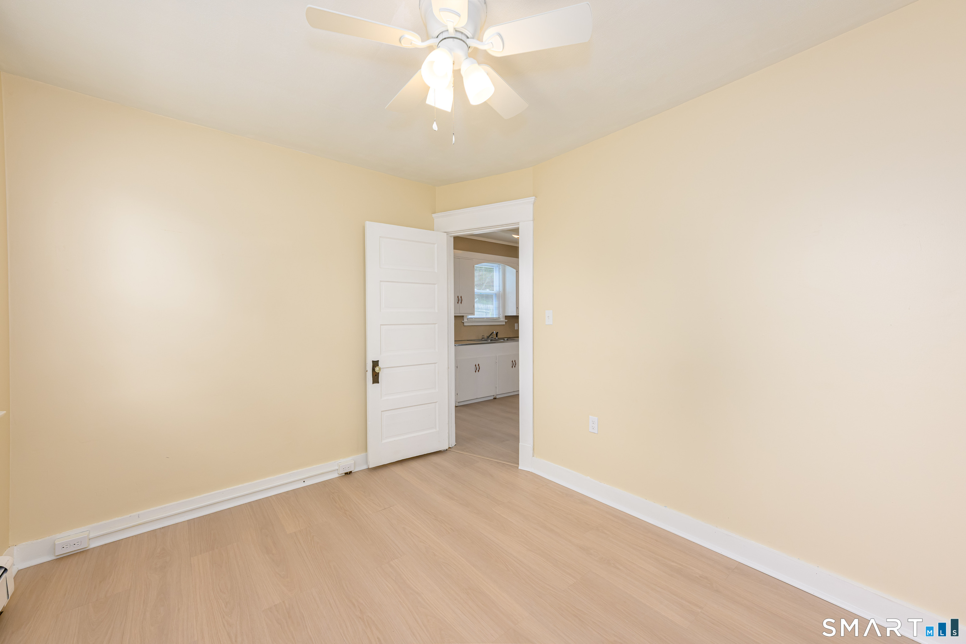 61 Elm Street photo 19