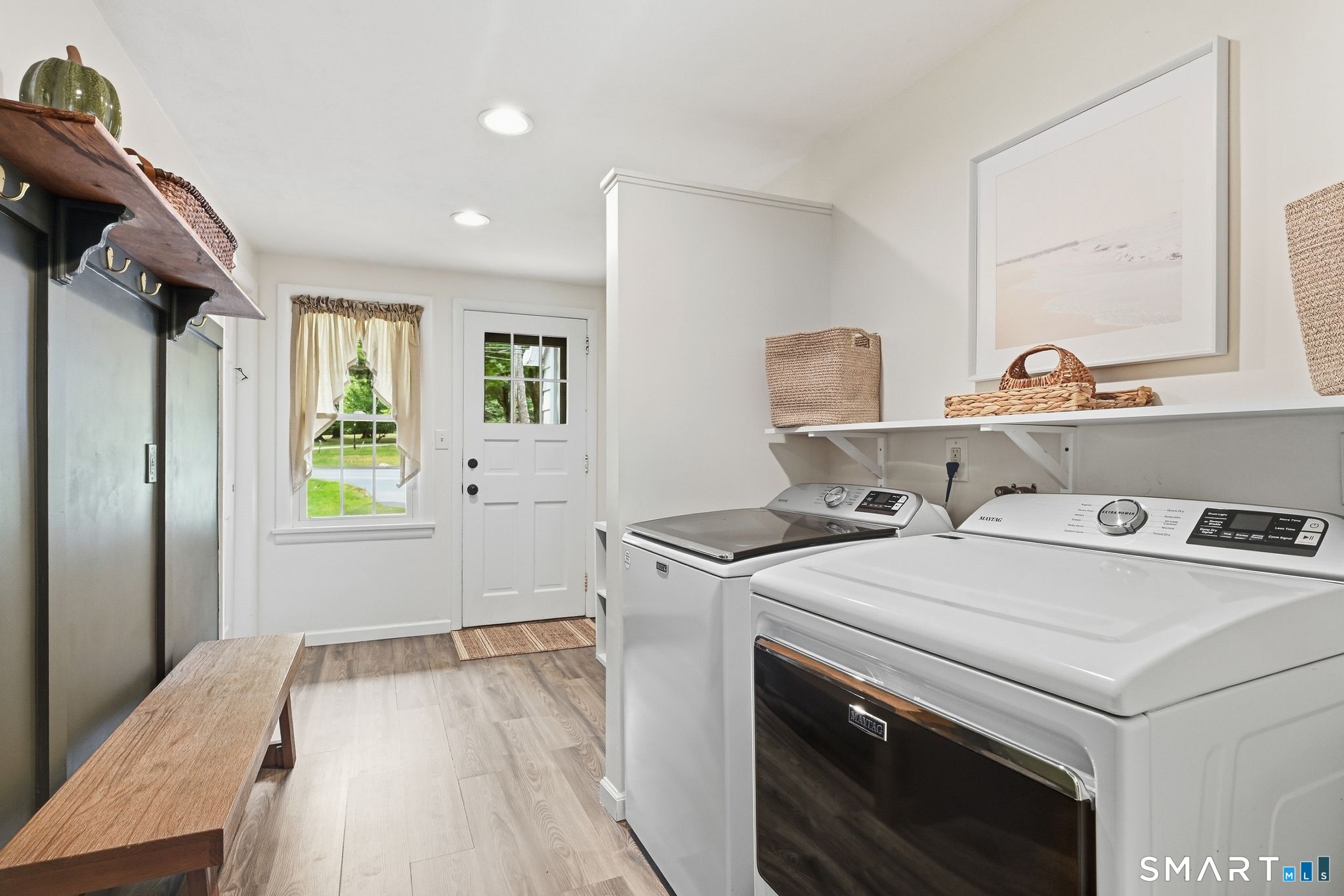 60 Russell Avenue photo 19