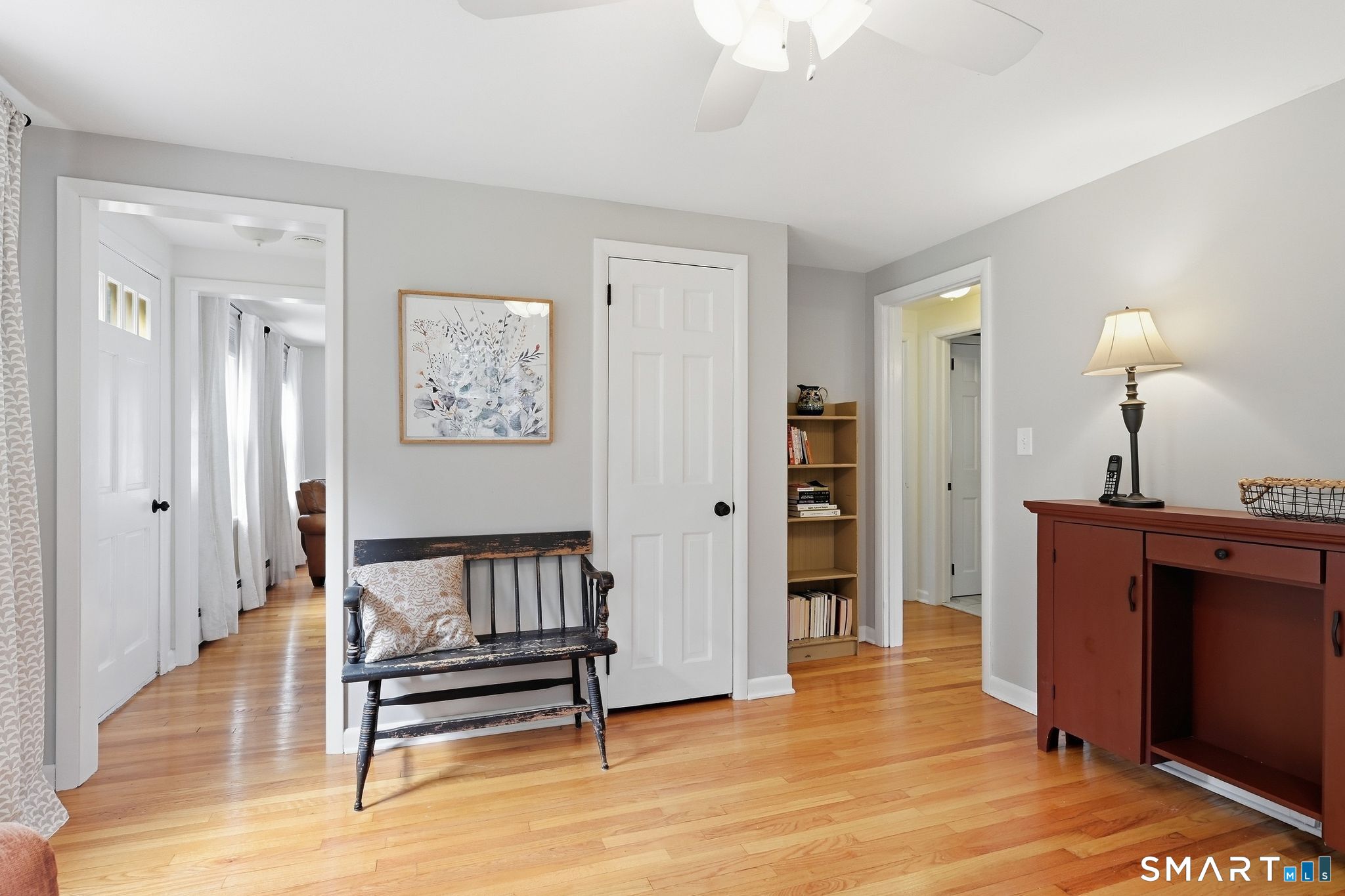 60 Russell Avenue photo 23