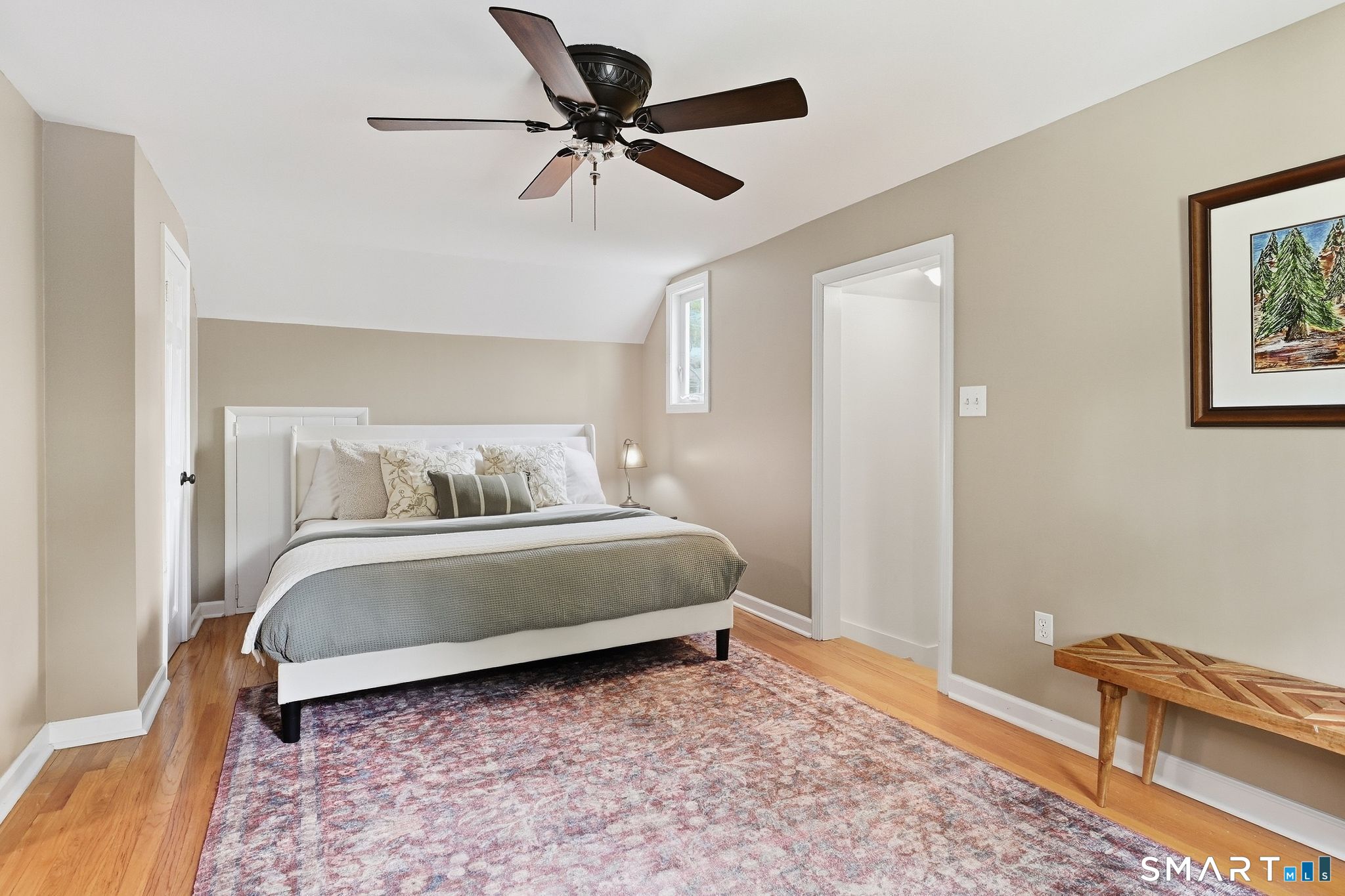 60 Russell Avenue photo 31