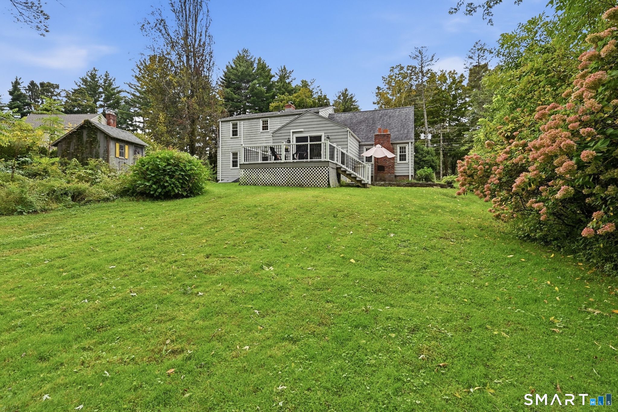 60 Russell Avenue photo 39