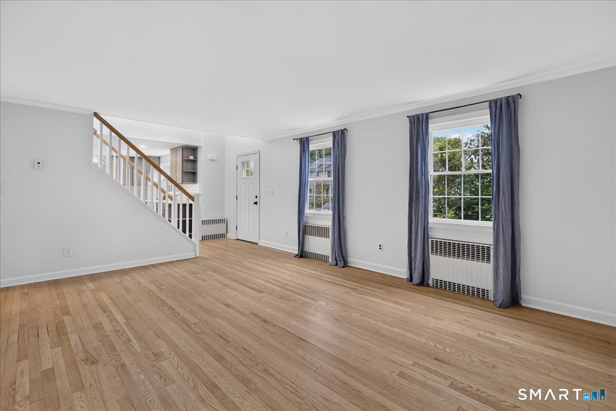 45 Richmond Avenue photo 2