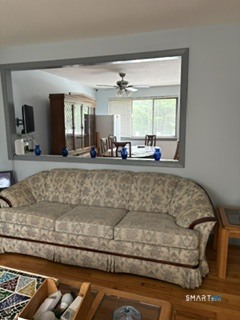 400 Hayes Road photo 10