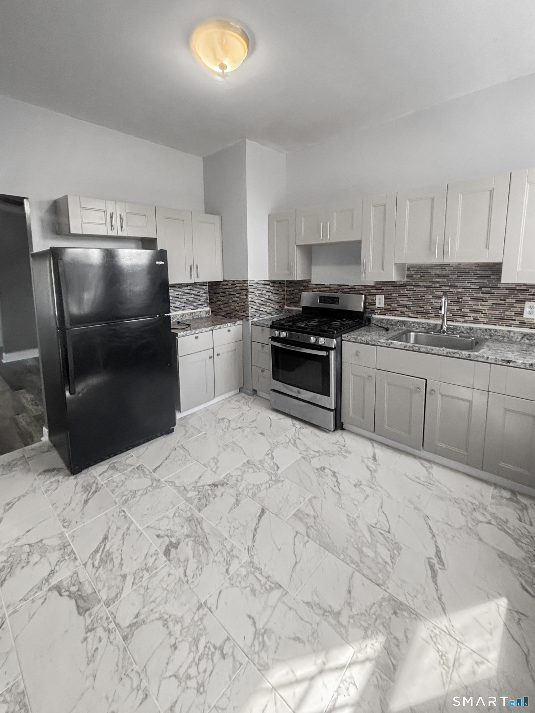 136 Washington Terrace photo 12