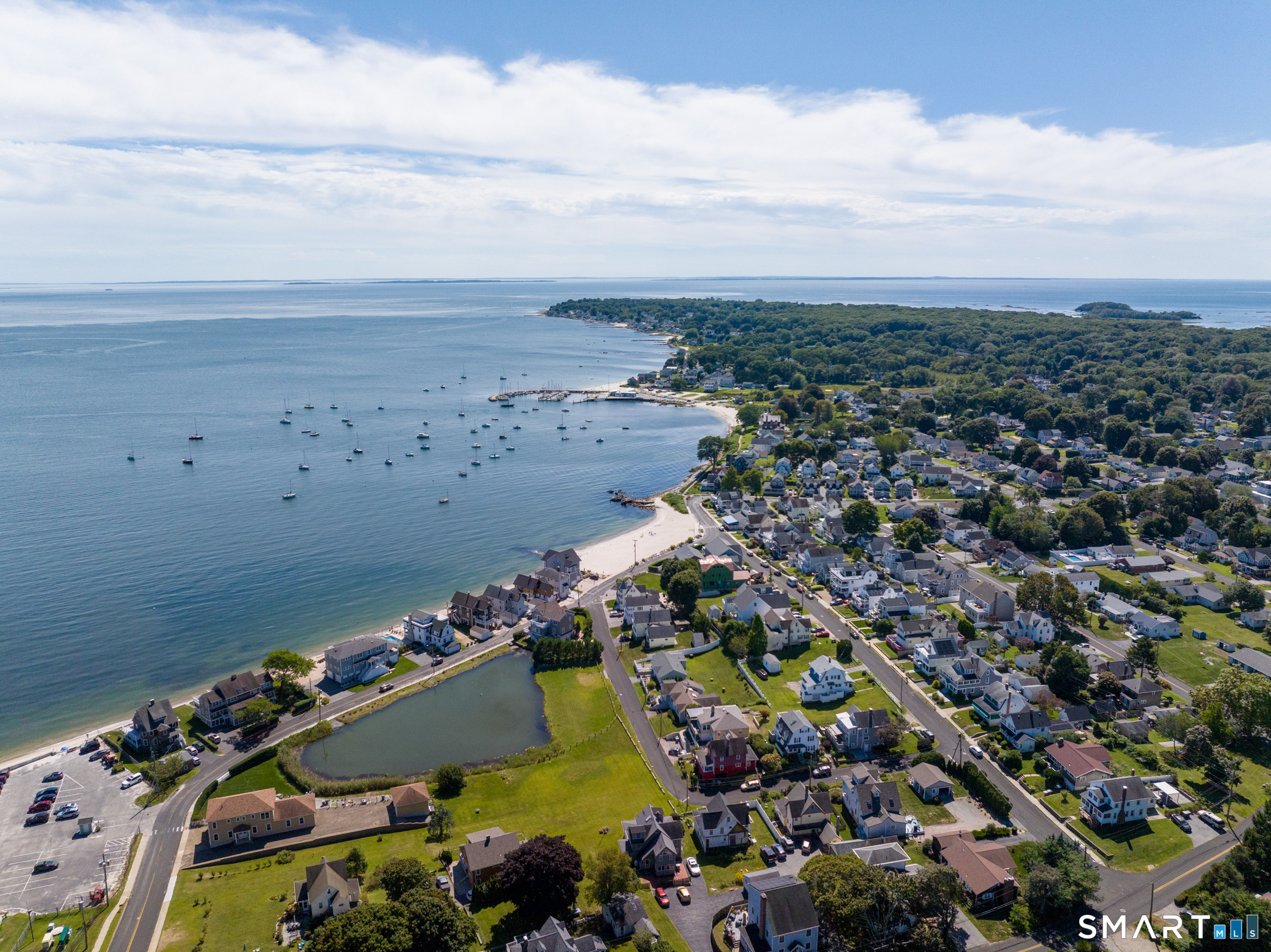 12 Pumpkin Grove, East Lyme, CT 06333