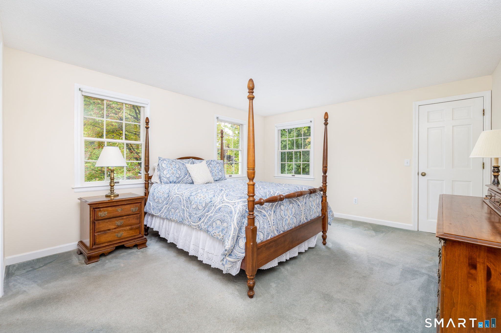 160 McIntosh Drive photo 15