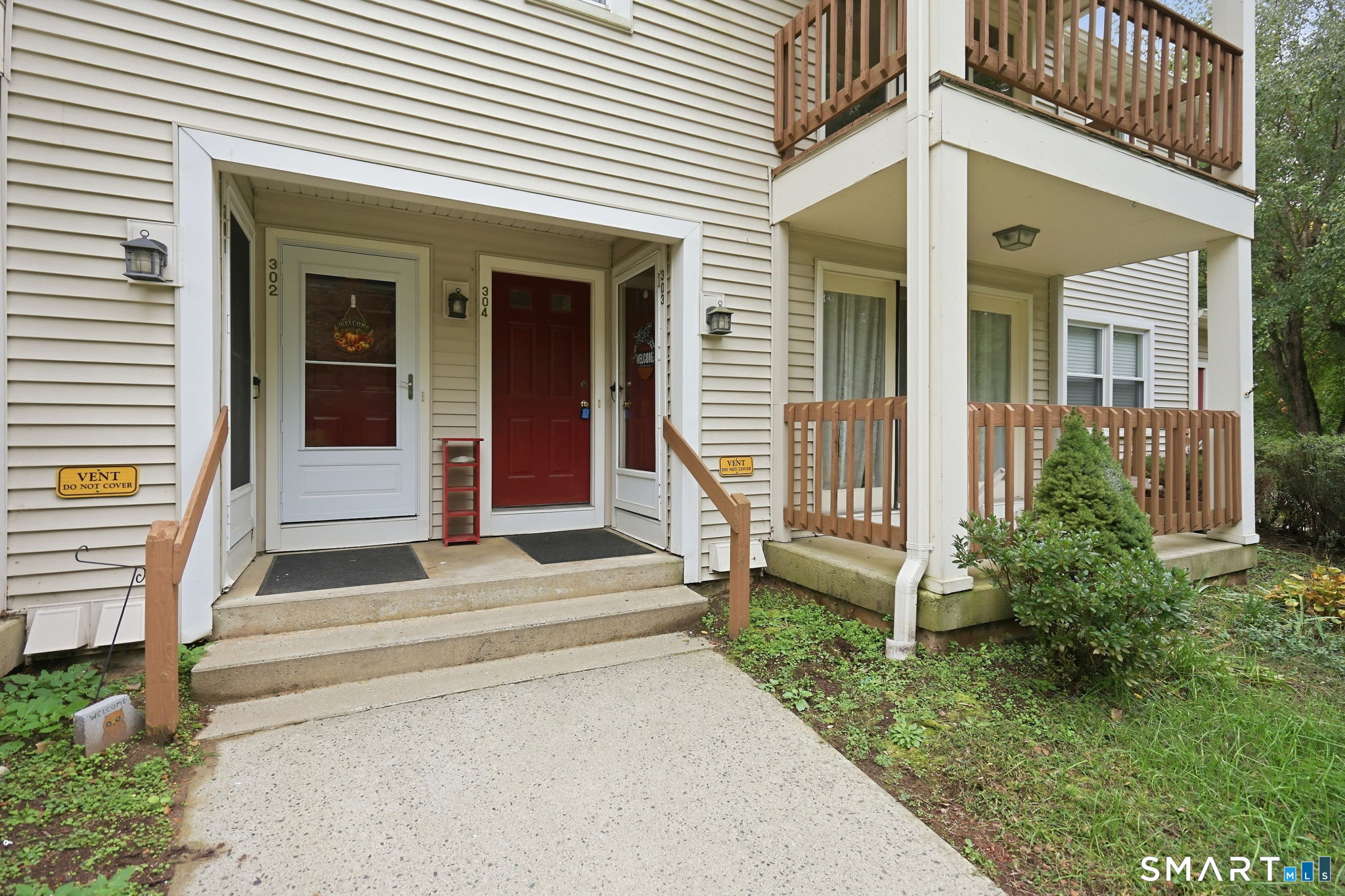 304 Ashmead Commons Unit #304 photo 28