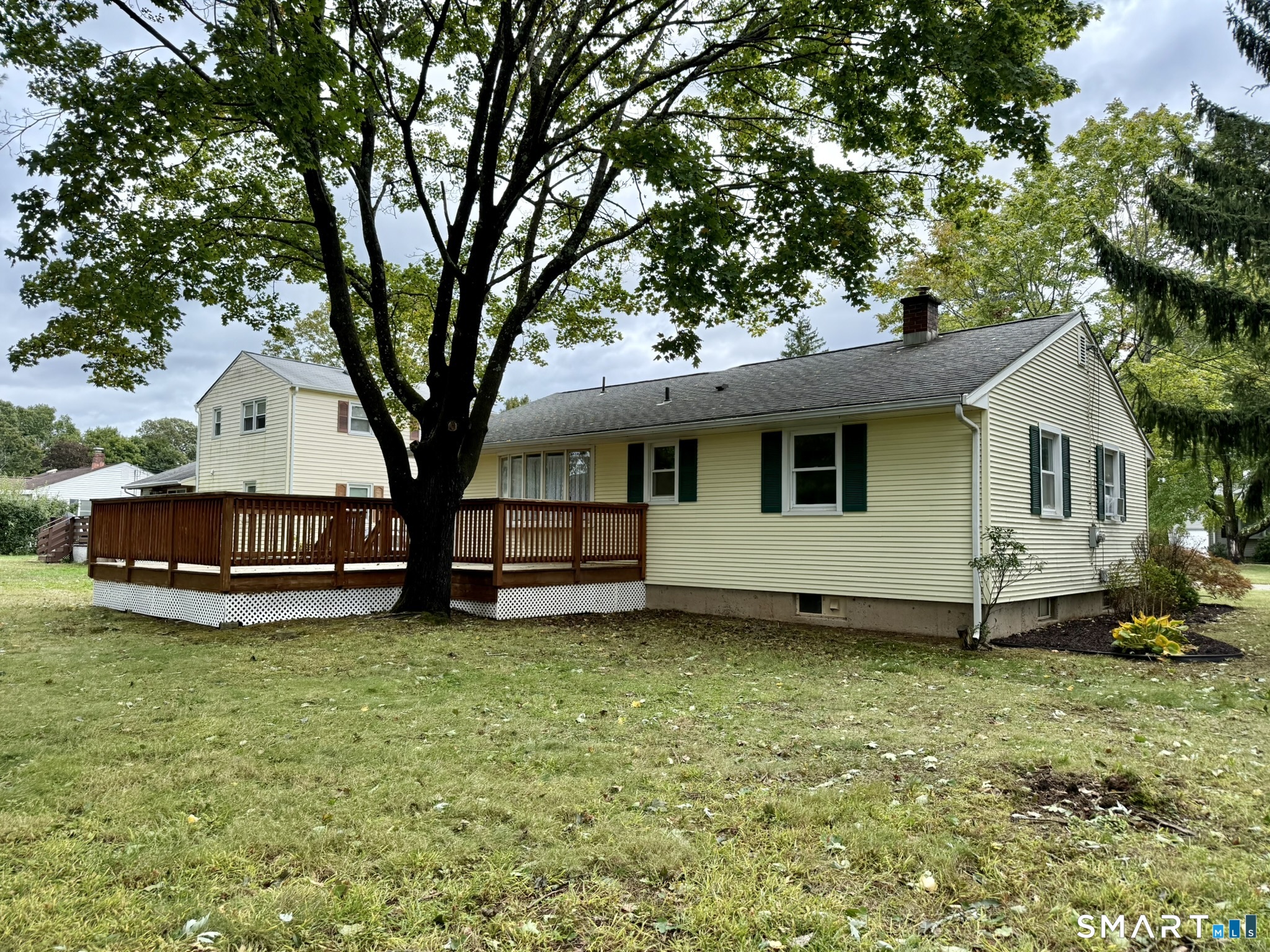88 Debbie Drive photo 22