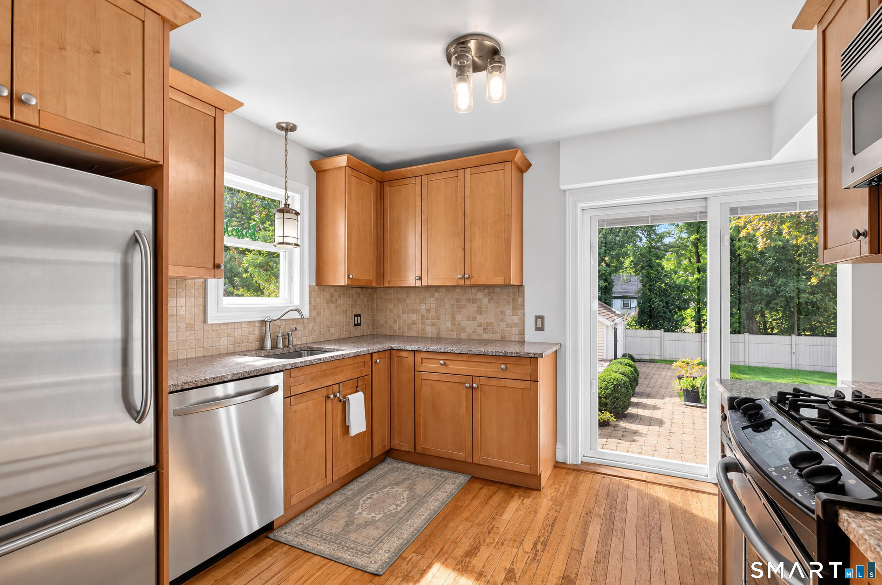 24 Cedar Crest Place photo 16