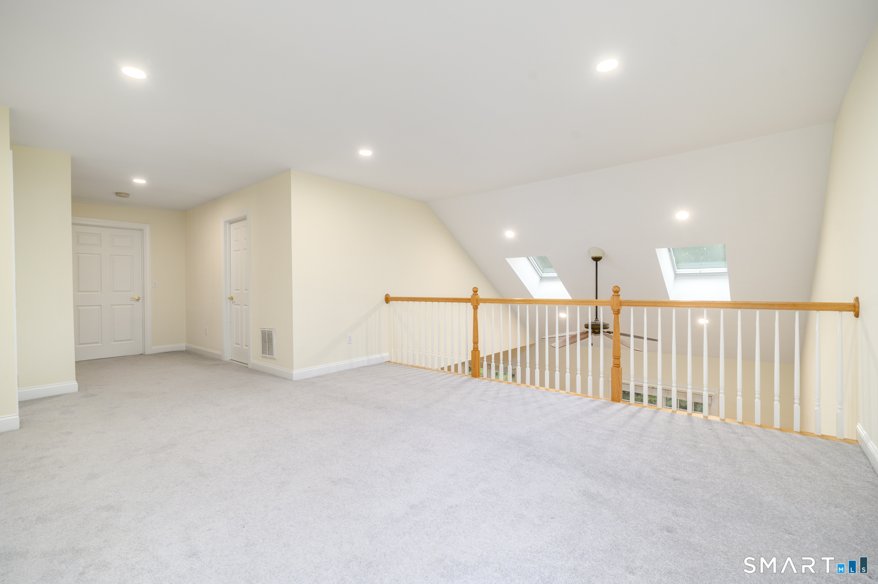 207 Woodlawn Drive Unit #207 photo 16