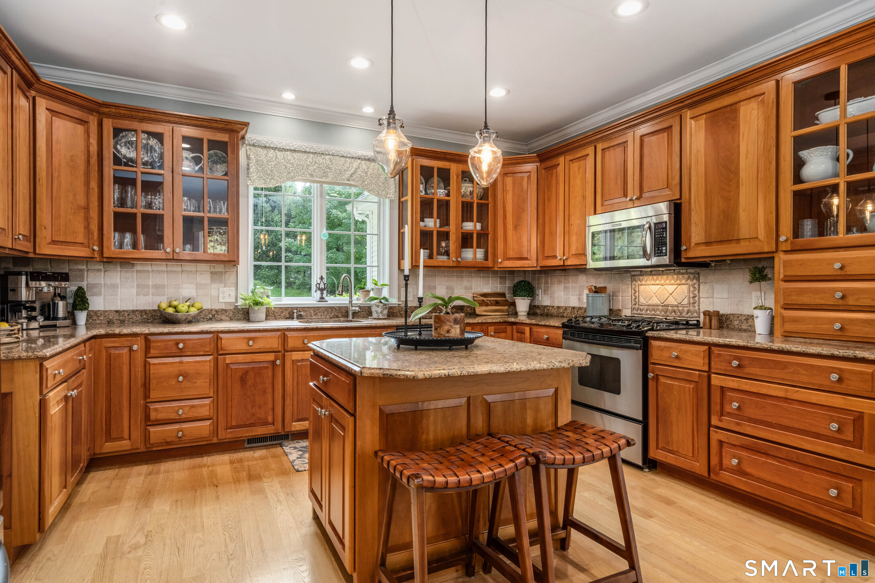 513 Tryon Street photo 6