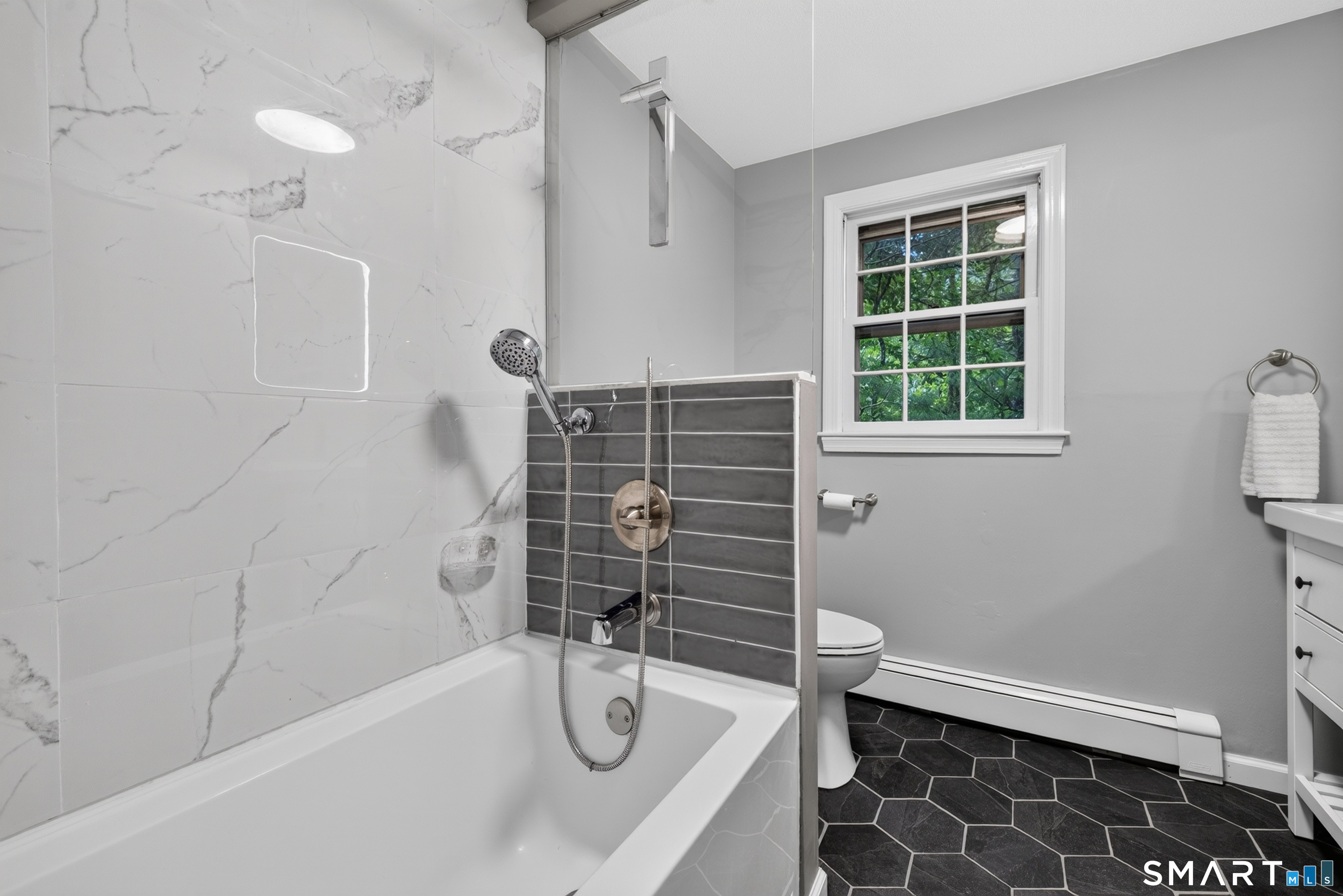 13 Greentree Drive photo 26